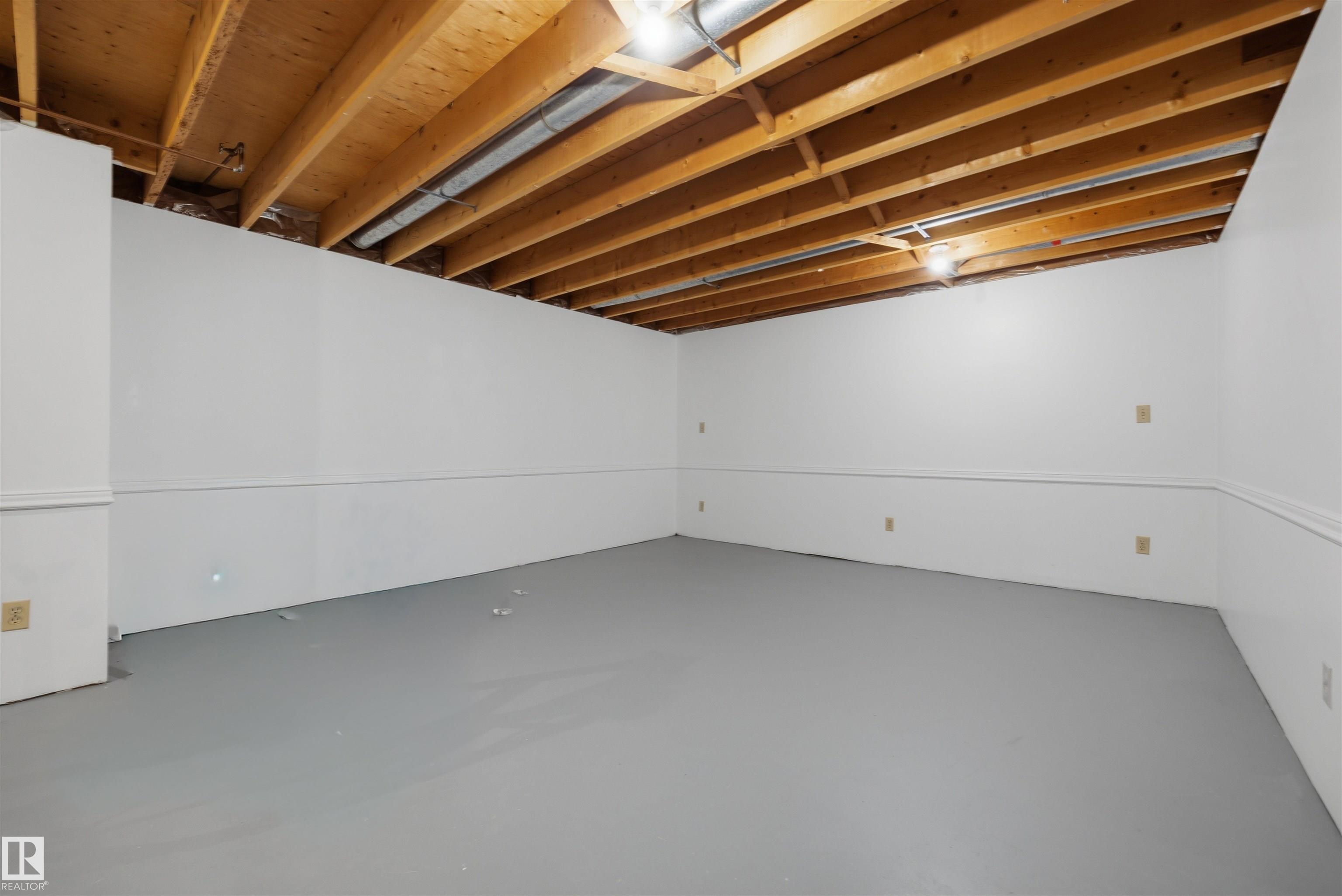 Photo 29 at 11707 150 Avenue NW, Caernarvon, Edmonton