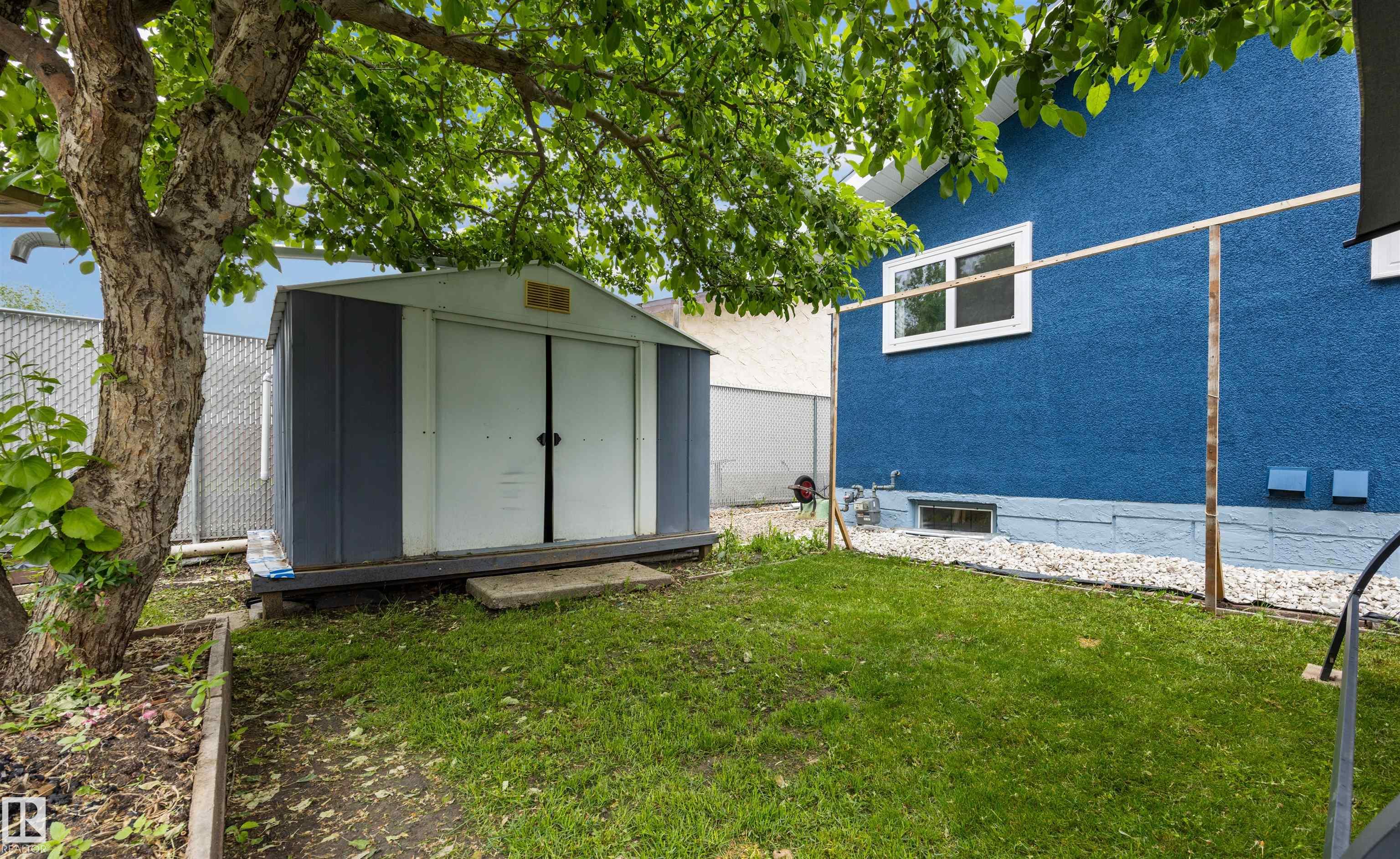 Photo 41 at 11707 150 Avenue NW, Caernarvon, Edmonton