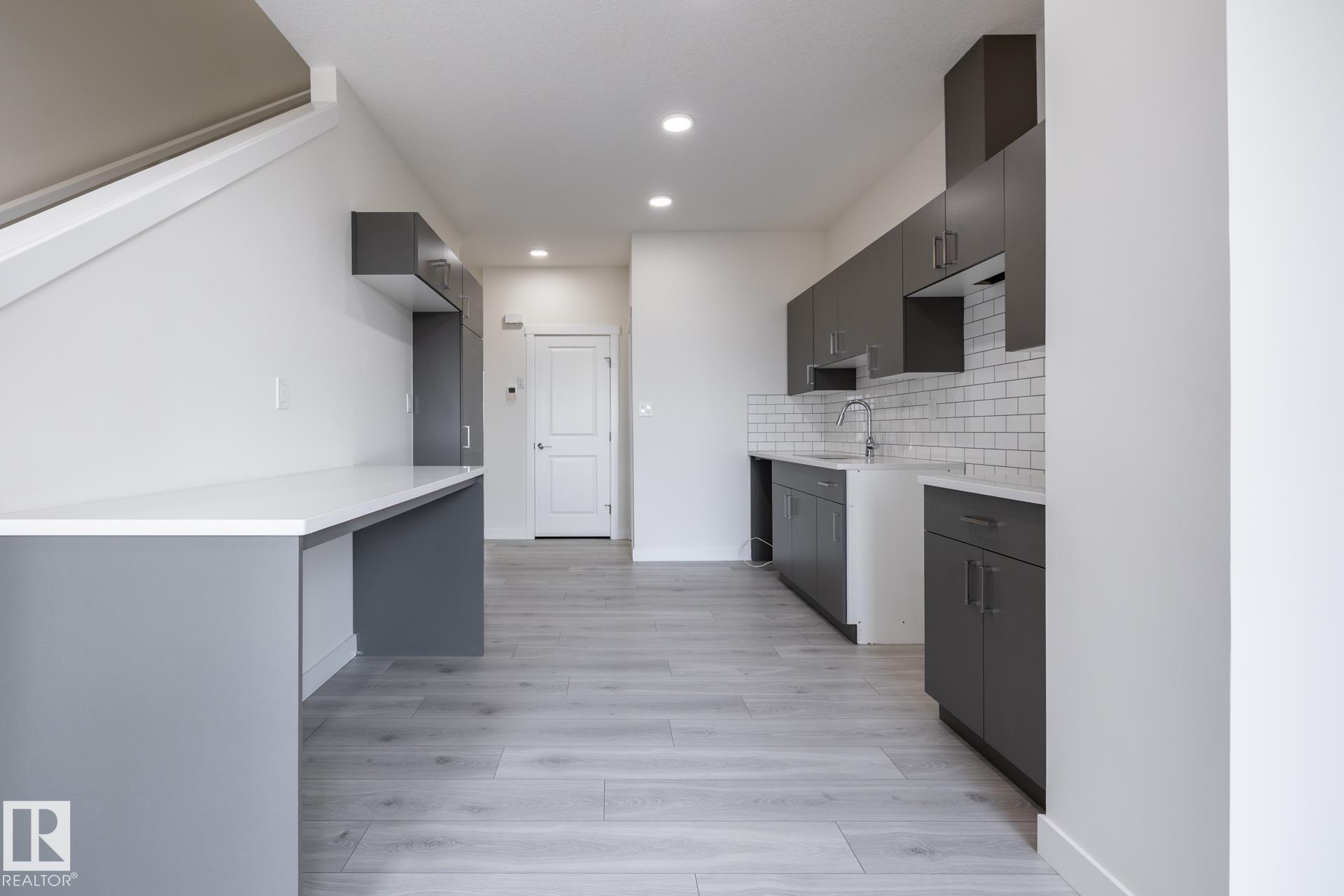 25 - 7020 Keswick Common SW, Keswick, Edmonton