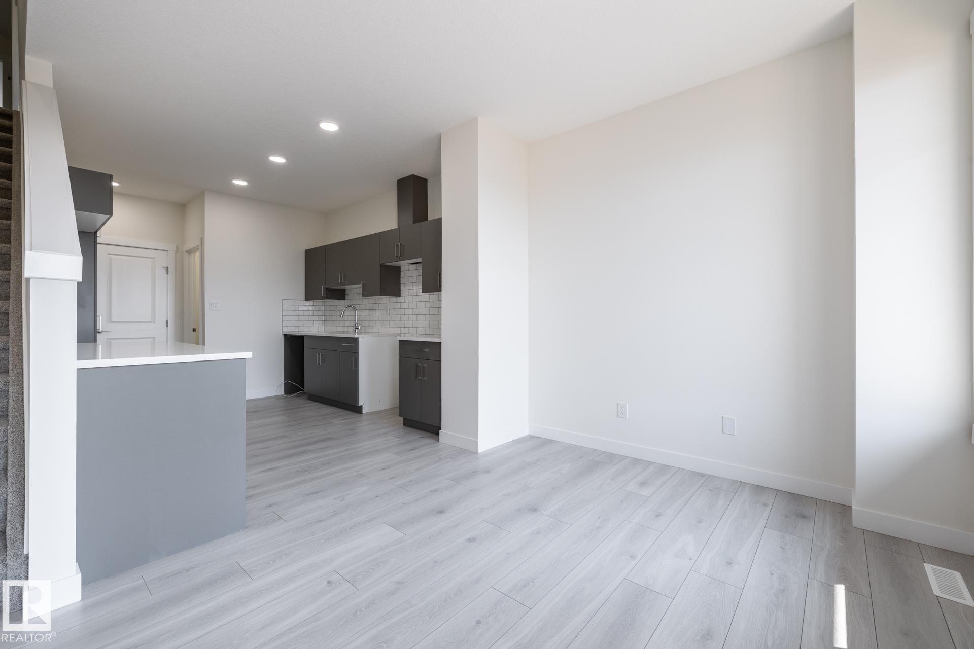 25 - 7020 Keswick Common SW, Keswick, Edmonton