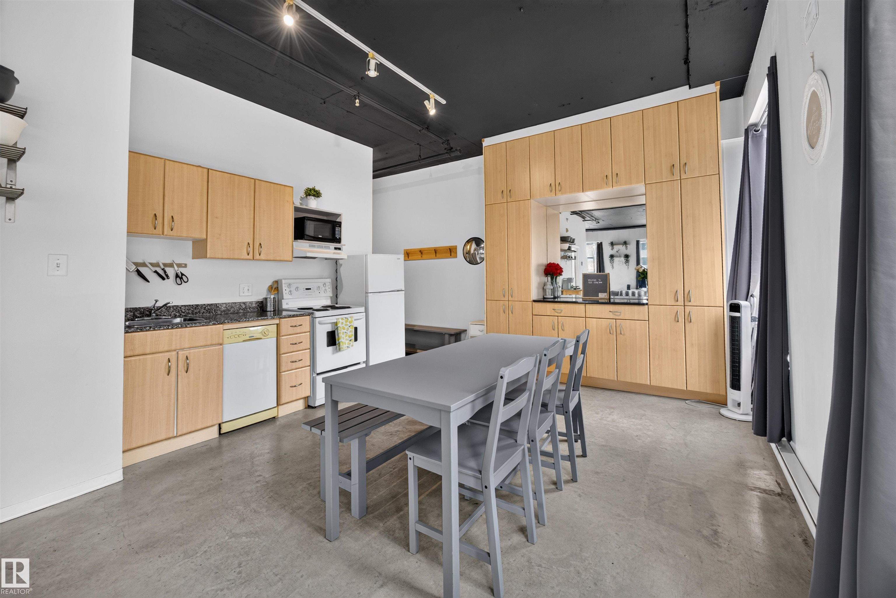 Photo 7 at 805 - 10024 Jasper Avenue NW, Downtown, Edmonton