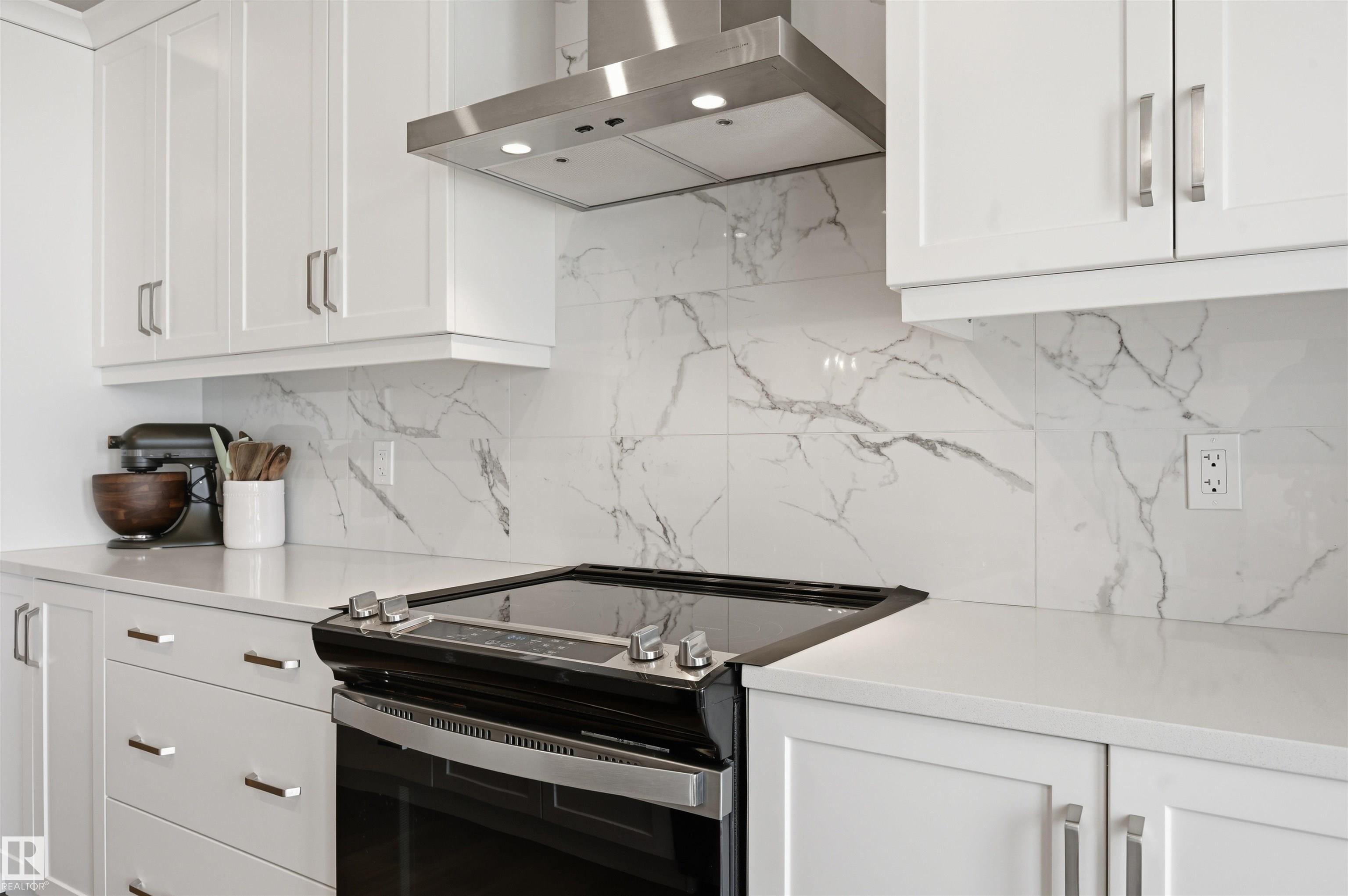 Photo 15 at 2520 206 Street NW, The Uplands, Edmonton