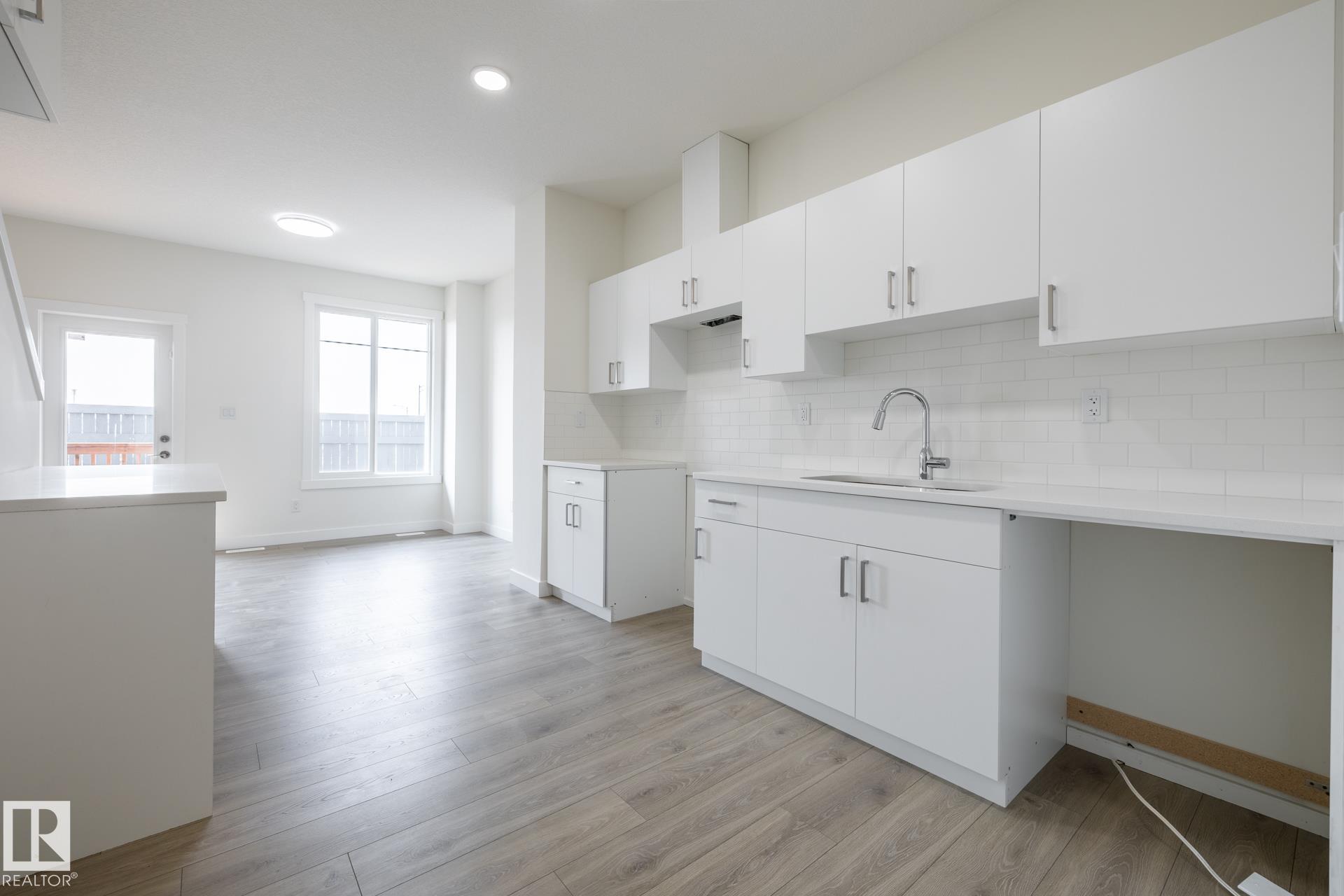 24 - 7020 Keswick Common SW, Keswick, Edmonton