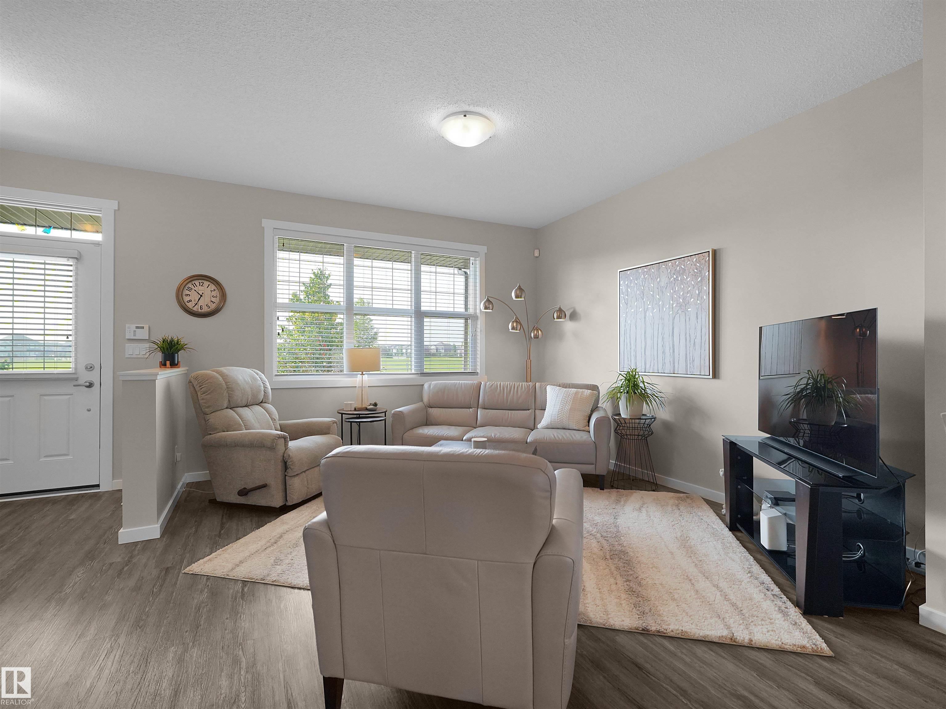 Photo 10 at 2312 Glenridding Boulevard SW, Glenridding Heights, Edmonton