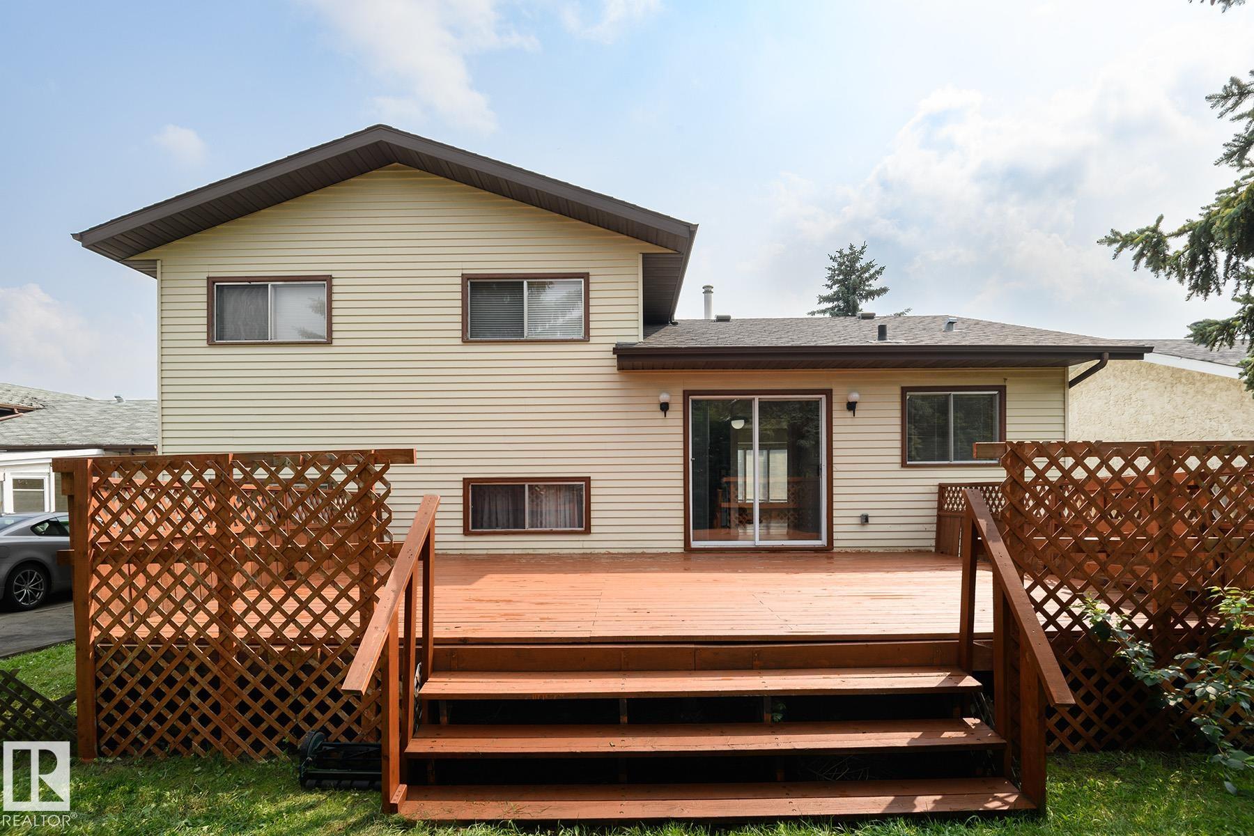 Photo 33 at 18512 98 Avenue NW, La Perle, Edmonton