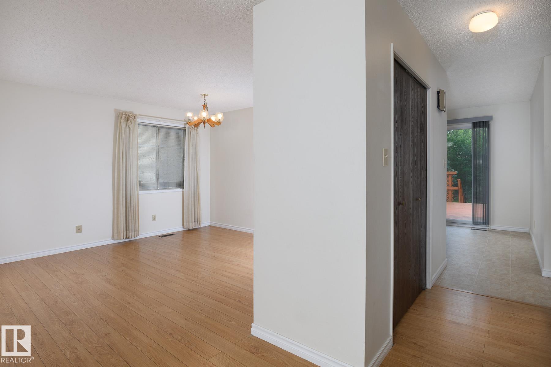 Photo 8 at 18512 98 Avenue NW, La Perle, Edmonton