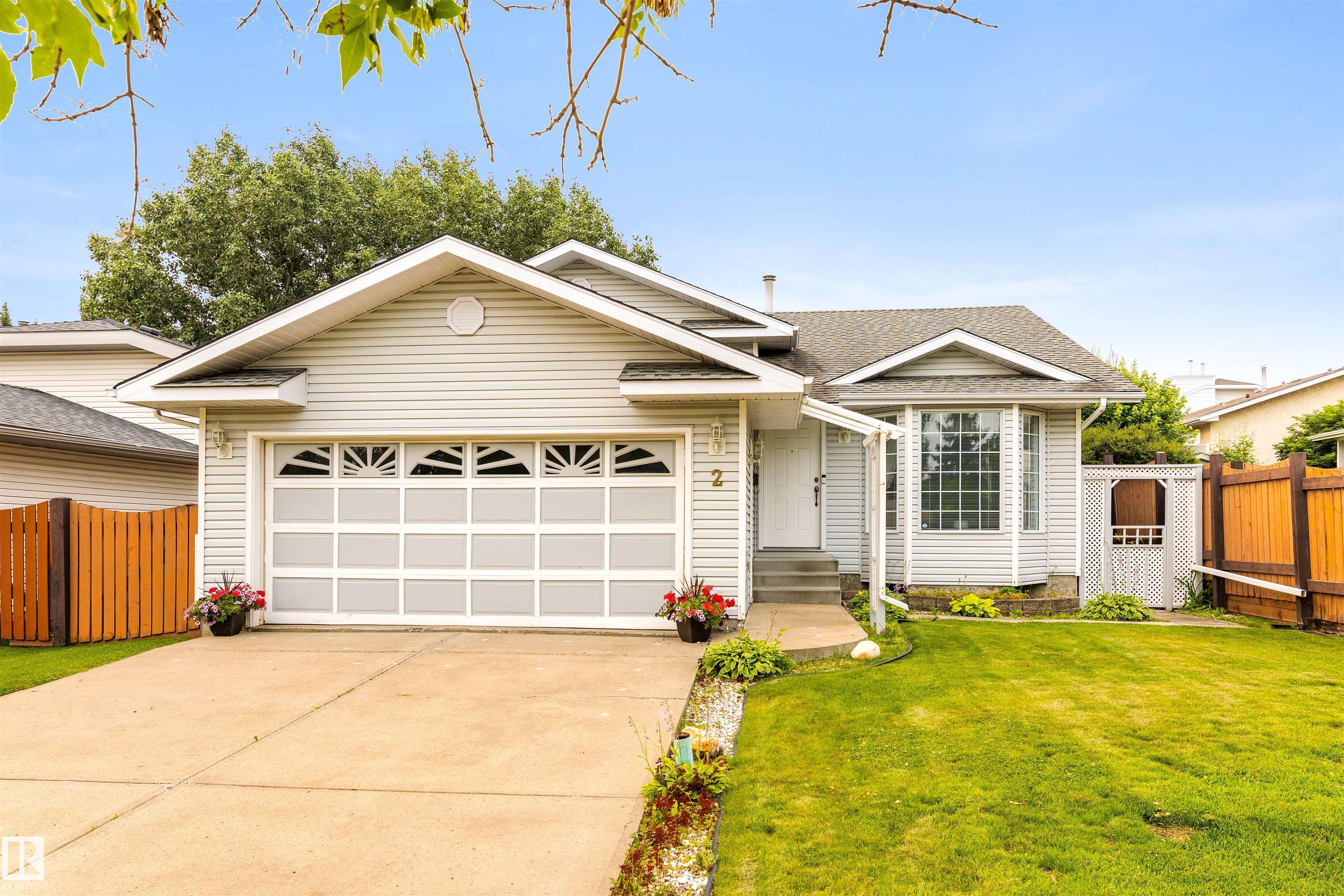 2 Dunvegan crest, Deer Ridge, St. Albert