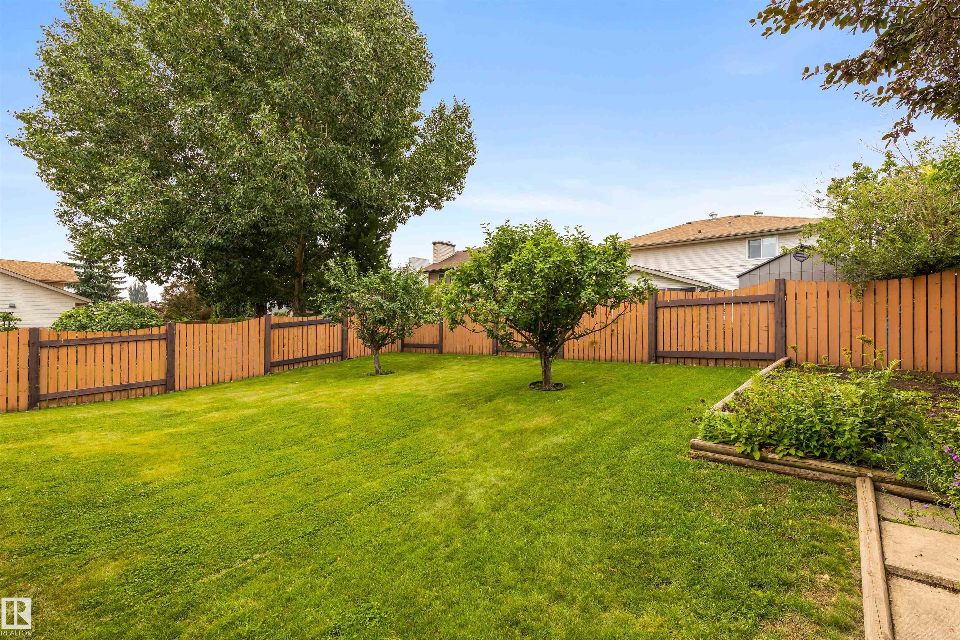 Photo 45 at 2 Dunvegan crest, Deer Ridge, St. Albert