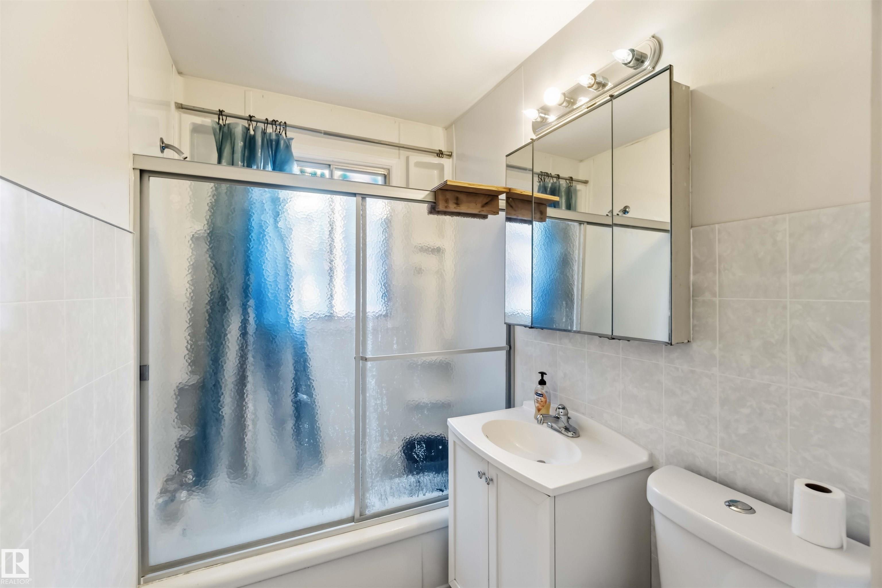 Photo 8 at 12243 104 Street NW, Westwood, Edmonton