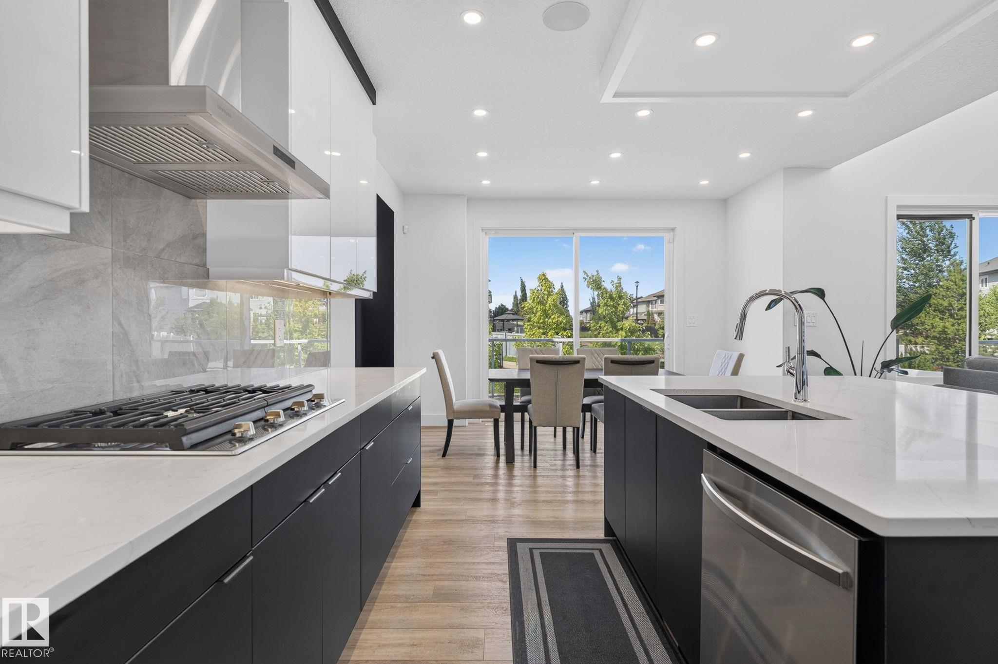 Photo 19 at 16304 19 Avenue SW, Glenridding Heights, Edmonton