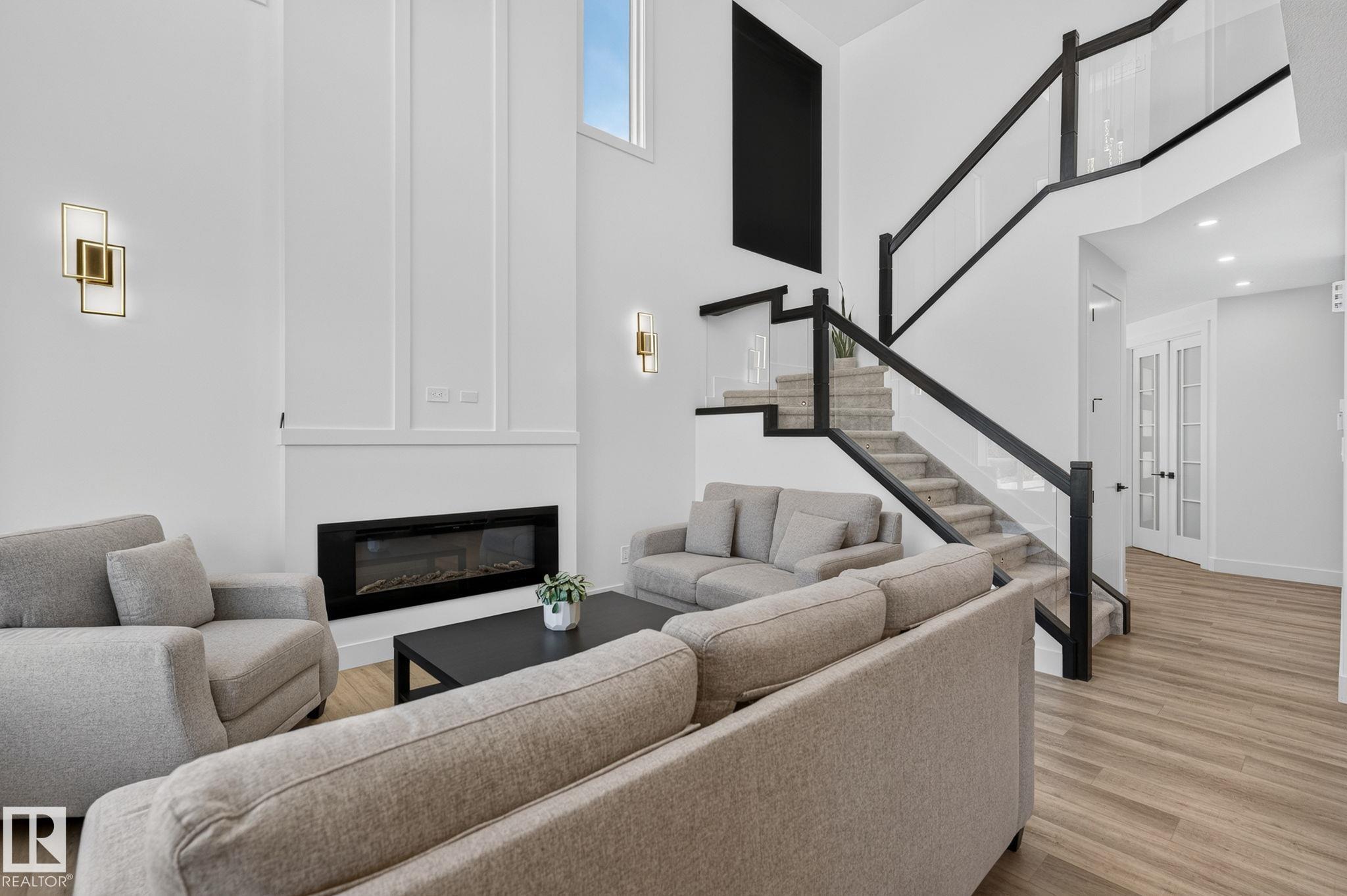 Photo 25 at 16304 19 Avenue SW, Glenridding Heights, Edmonton