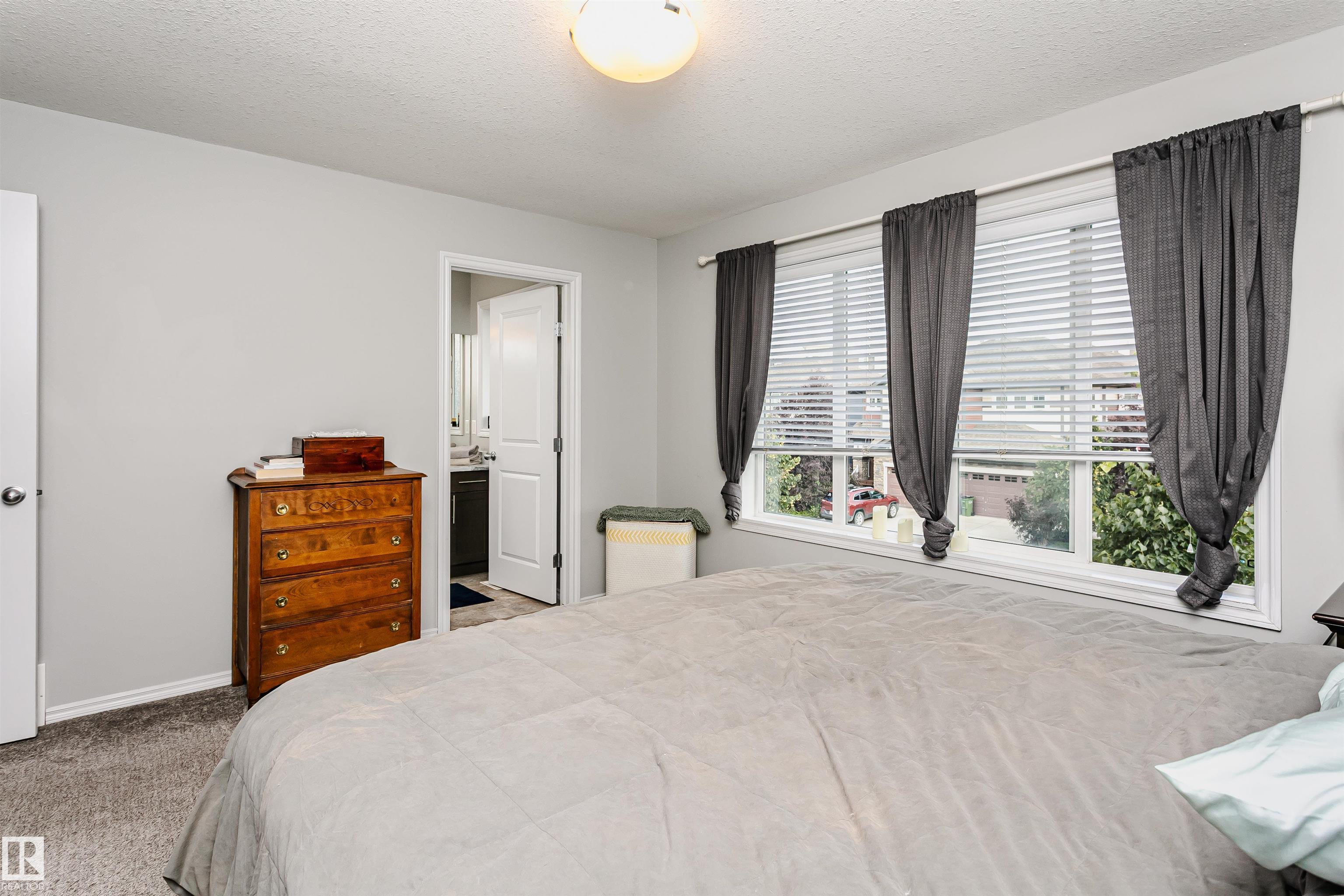 Photo 11 at 21931 91 Avenue NW, Rosenthal, Edmonton