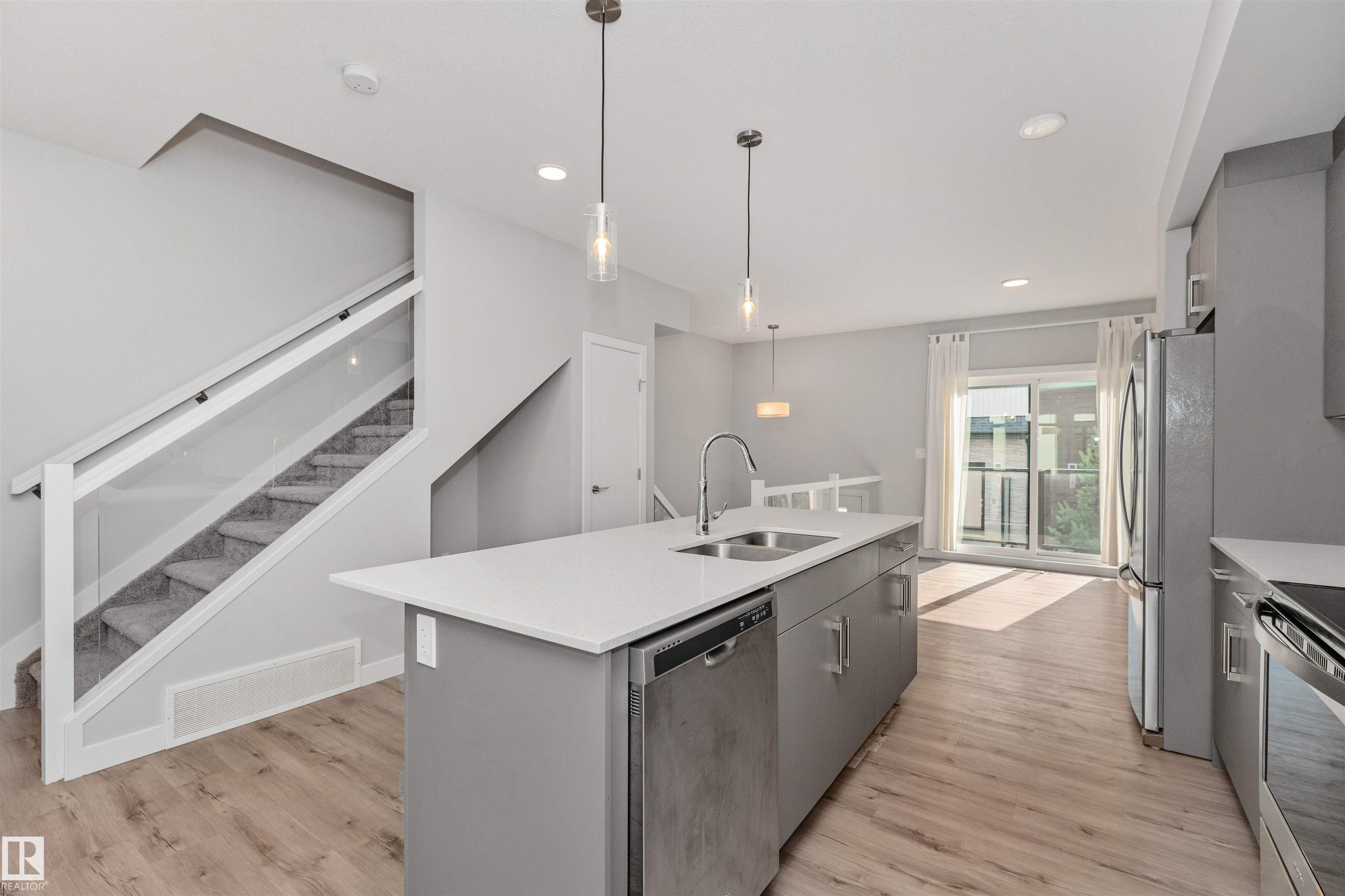 Photo 23 at 17 - 1729 Keene Crescent SW, Keswick, Edmonton