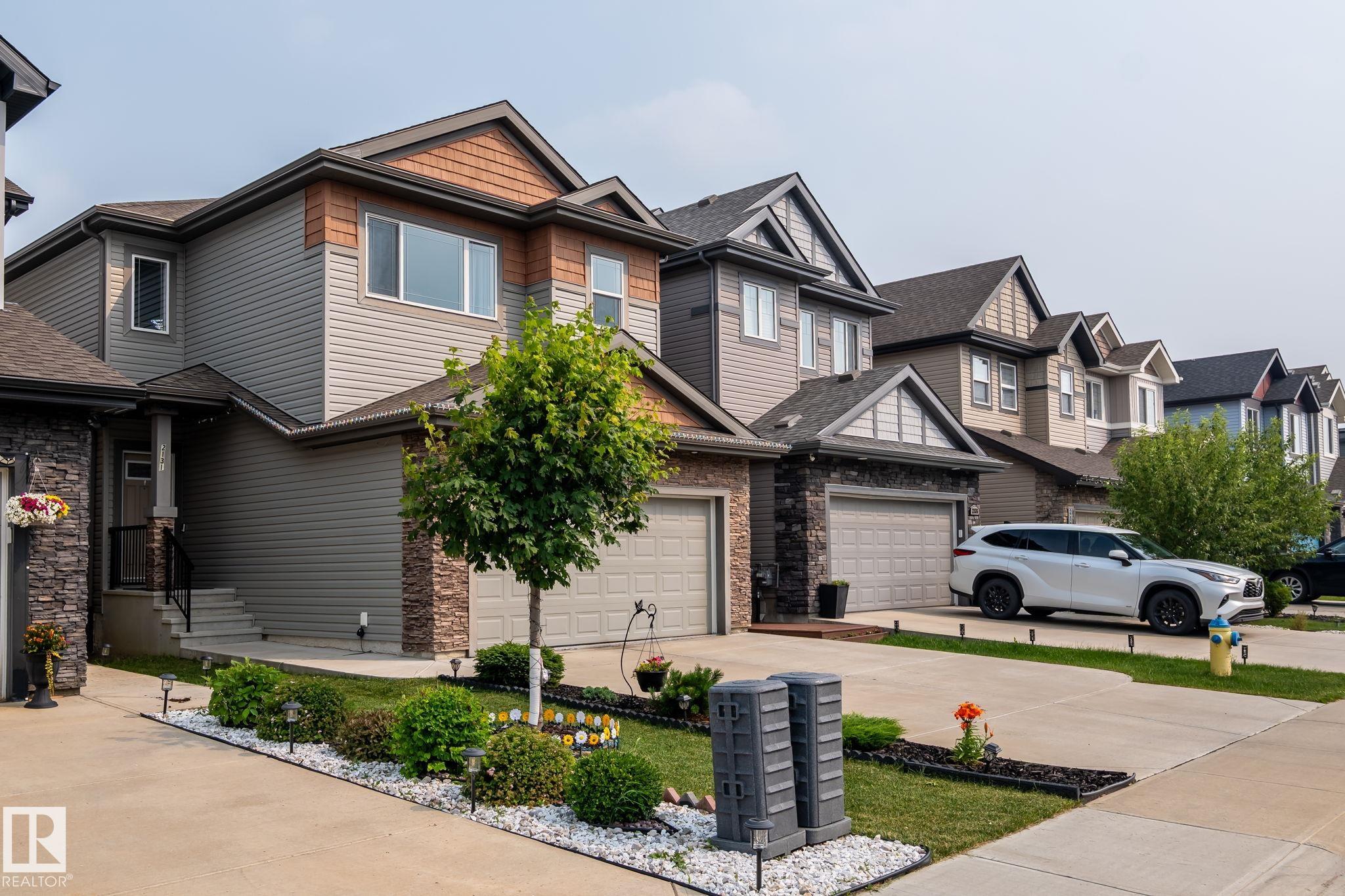 2131 51, Walker, Edmonton
