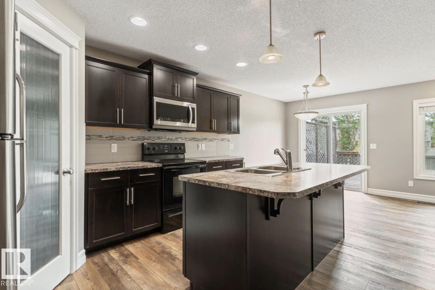 Photo 7 at 79 Catalina crest, Sienna, Fort Saskatchewan