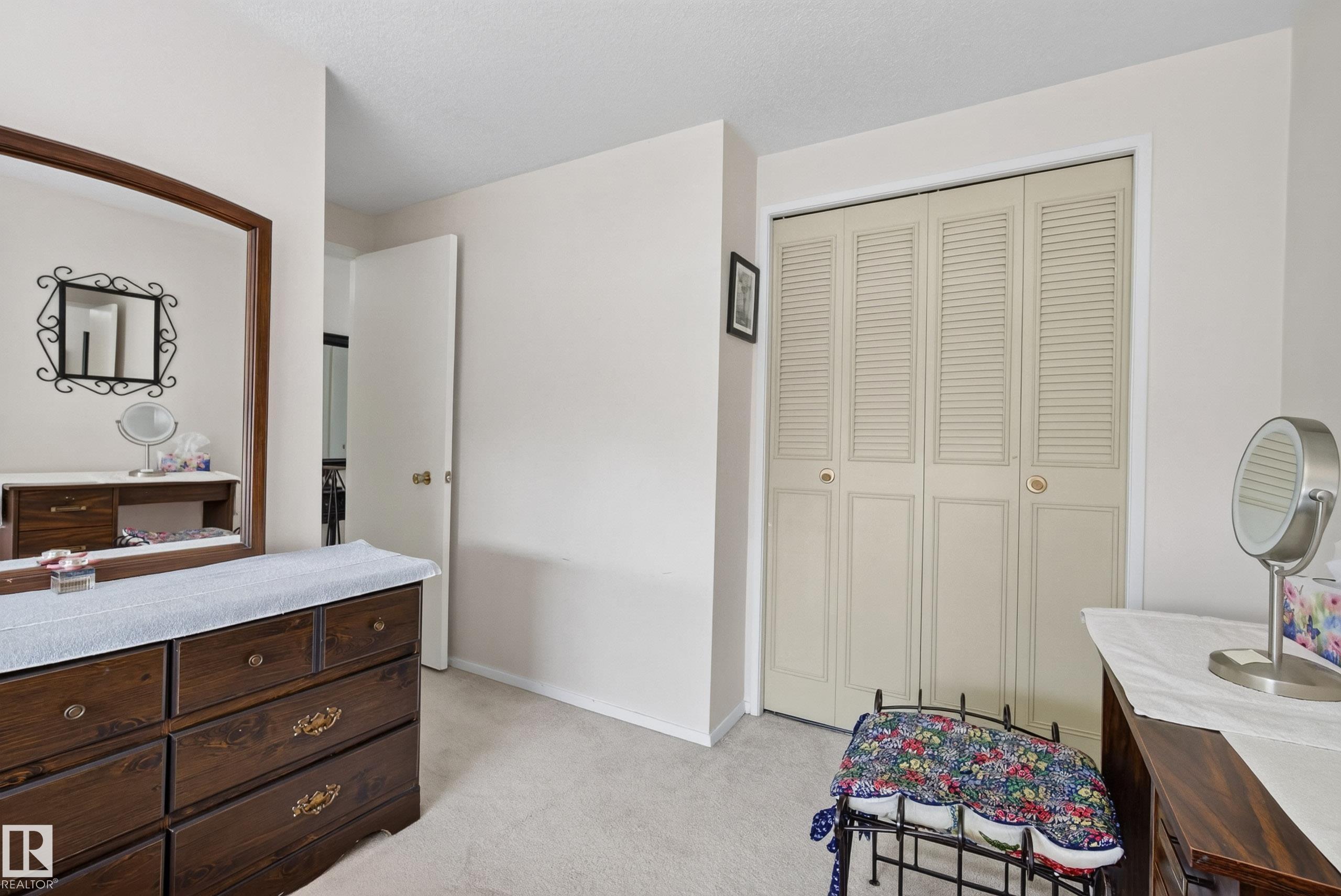 Photo 13 at 117 Mayfair Mews NW, Northmount, Edmonton