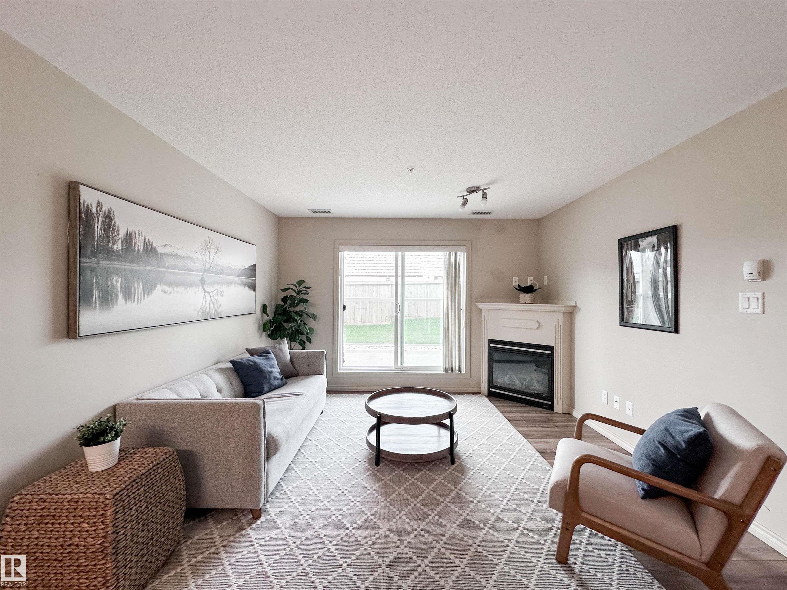 Photo 15 at 140 - 78B Mckenney Avenue, Mission, St. Albert
