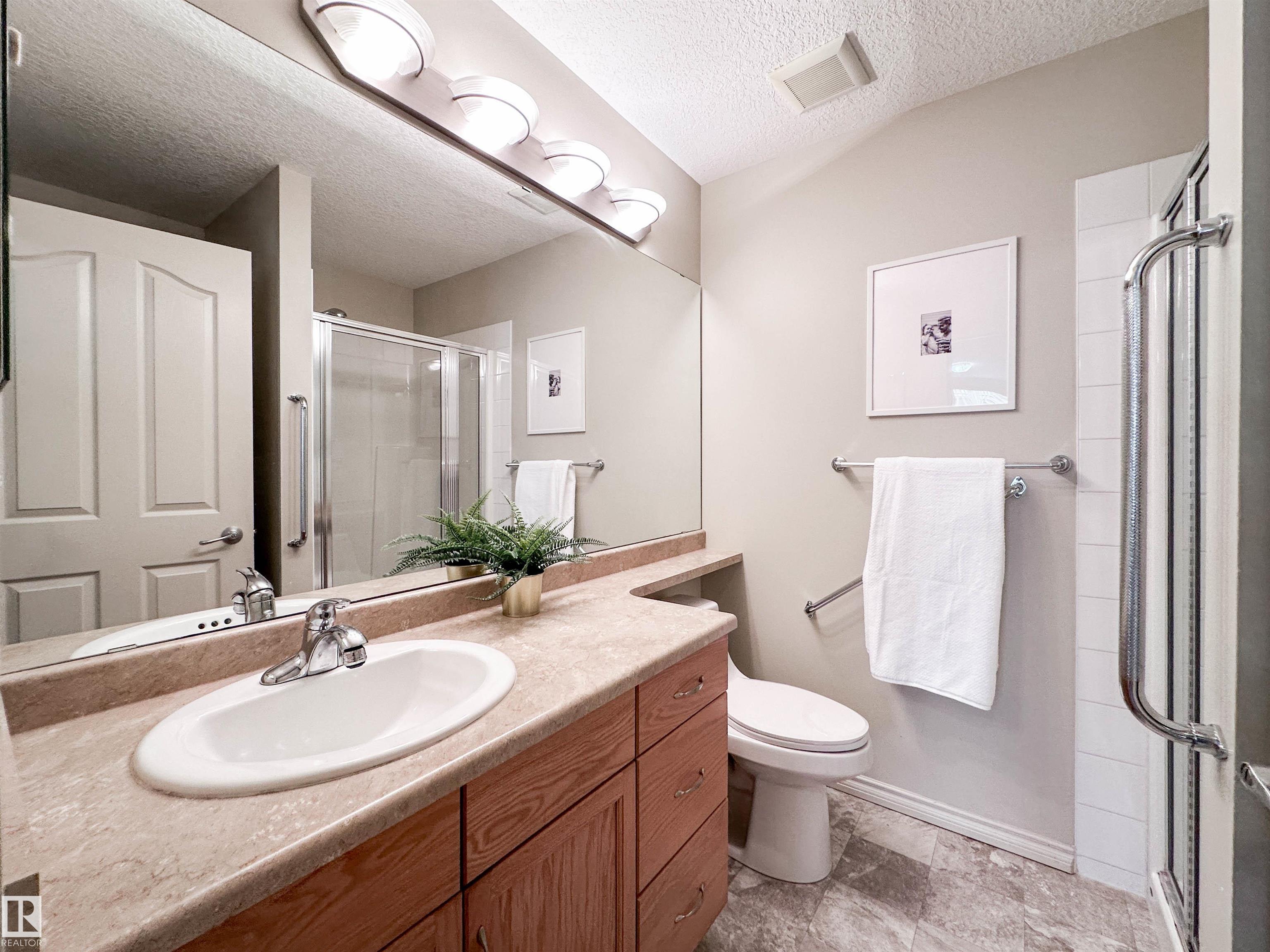 Photo 24 at 140 - 78B Mckenney Avenue, Mission, St. Albert