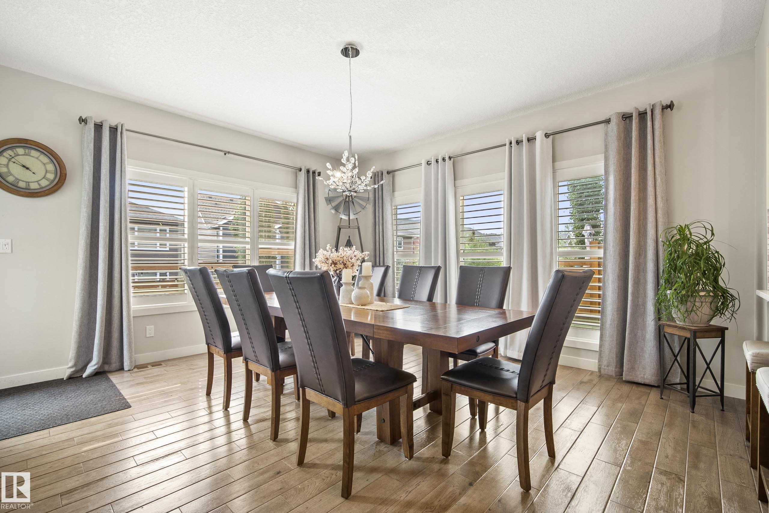 Photo 12 at 5966 Edmonds Crescent NW, Edgemont, Edmonton