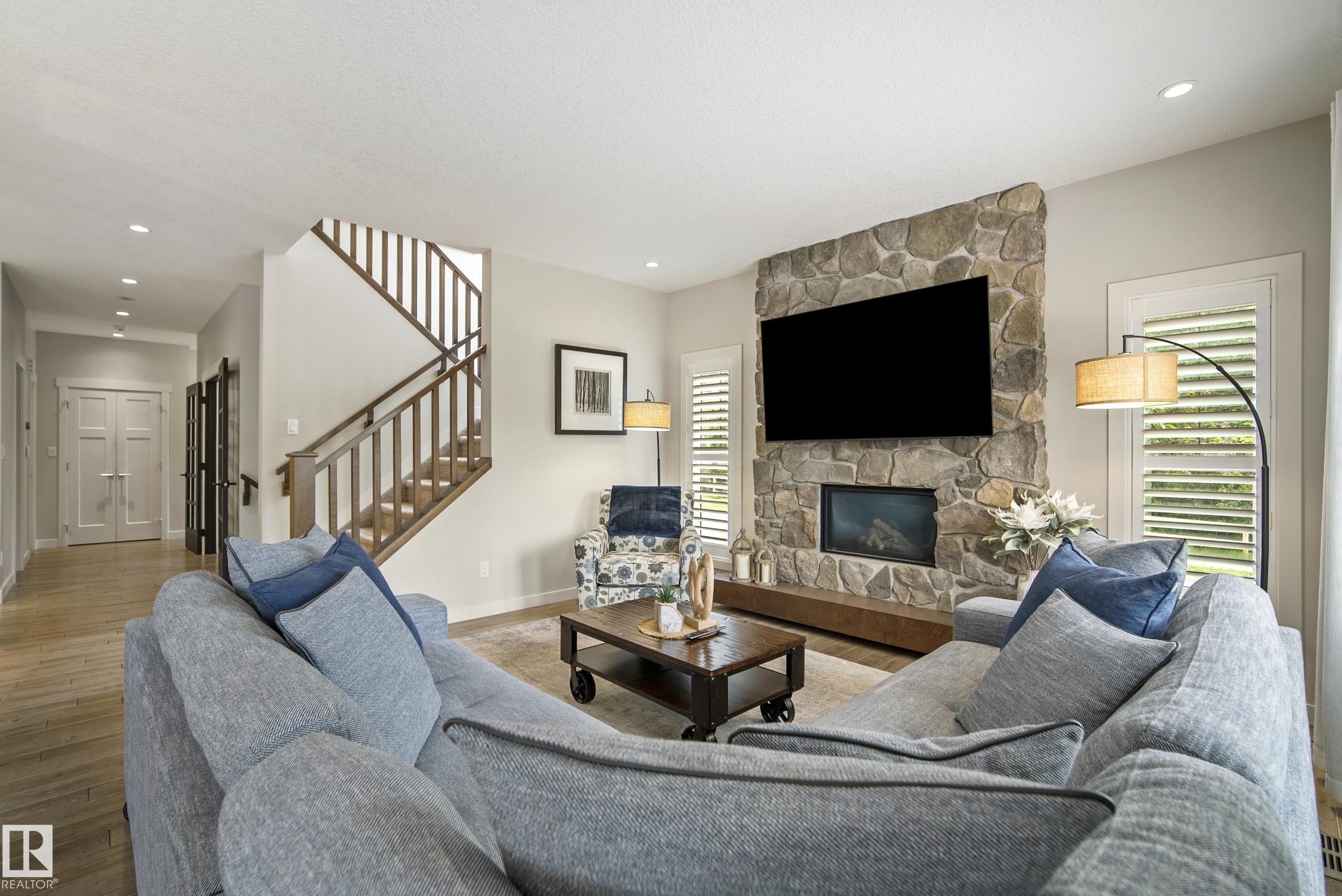 Photo 15 at 5966 Edmonds Crescent NW, Edgemont, Edmonton