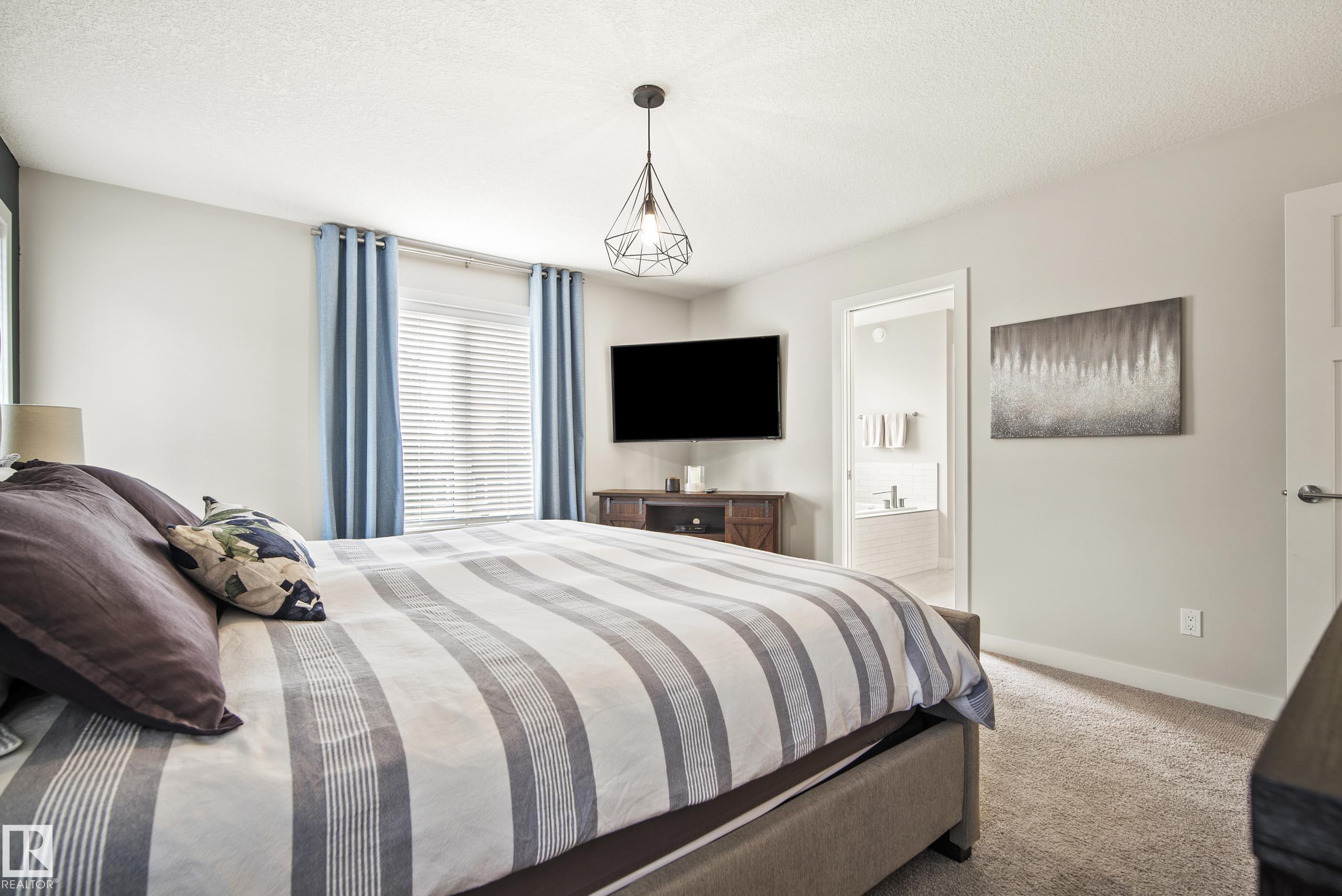 Photo 25 at 5966 Edmonds Crescent NW, Edgemont, Edmonton