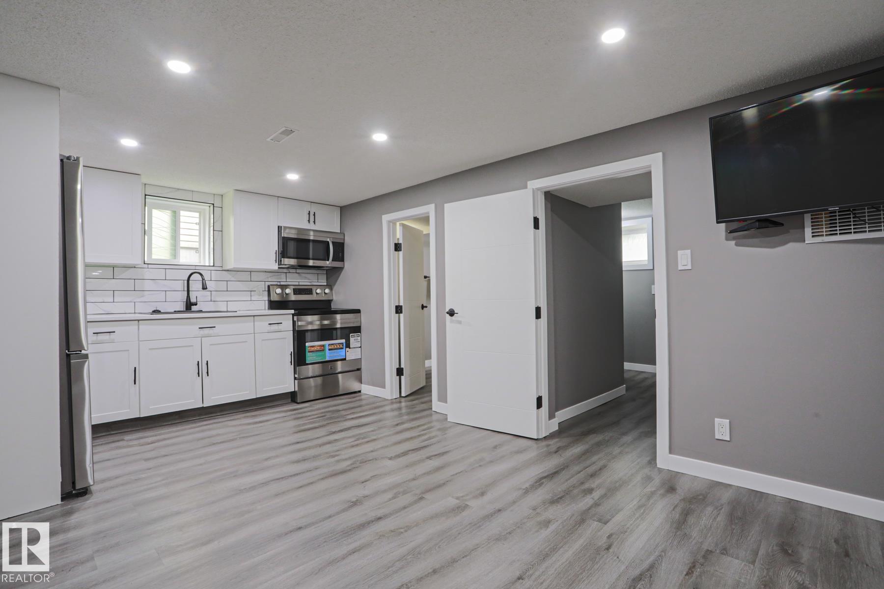 Photo 28 at 11211 104 Street NW, Spruce Avenue, Edmonton