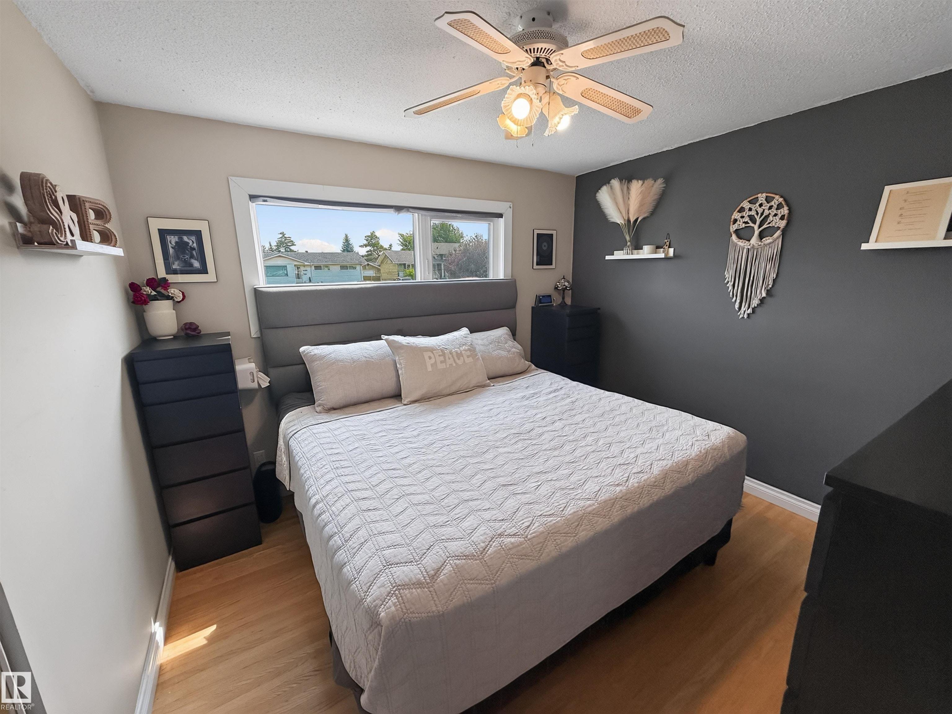 16046 95 Avenue NW, Glenwood, Edmonton