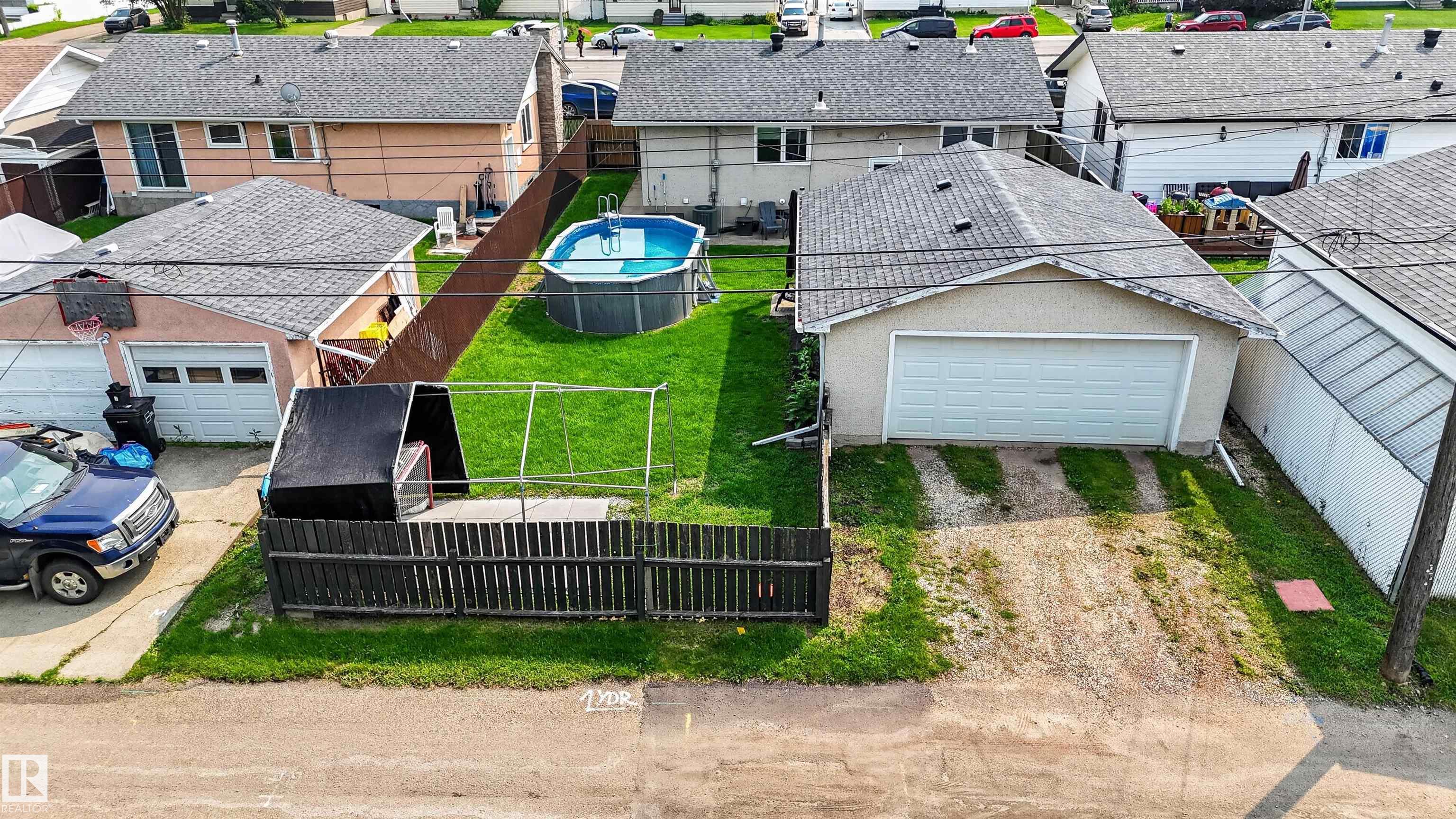 Photo 33 at 16046 95 Avenue NW, Glenwood, Edmonton