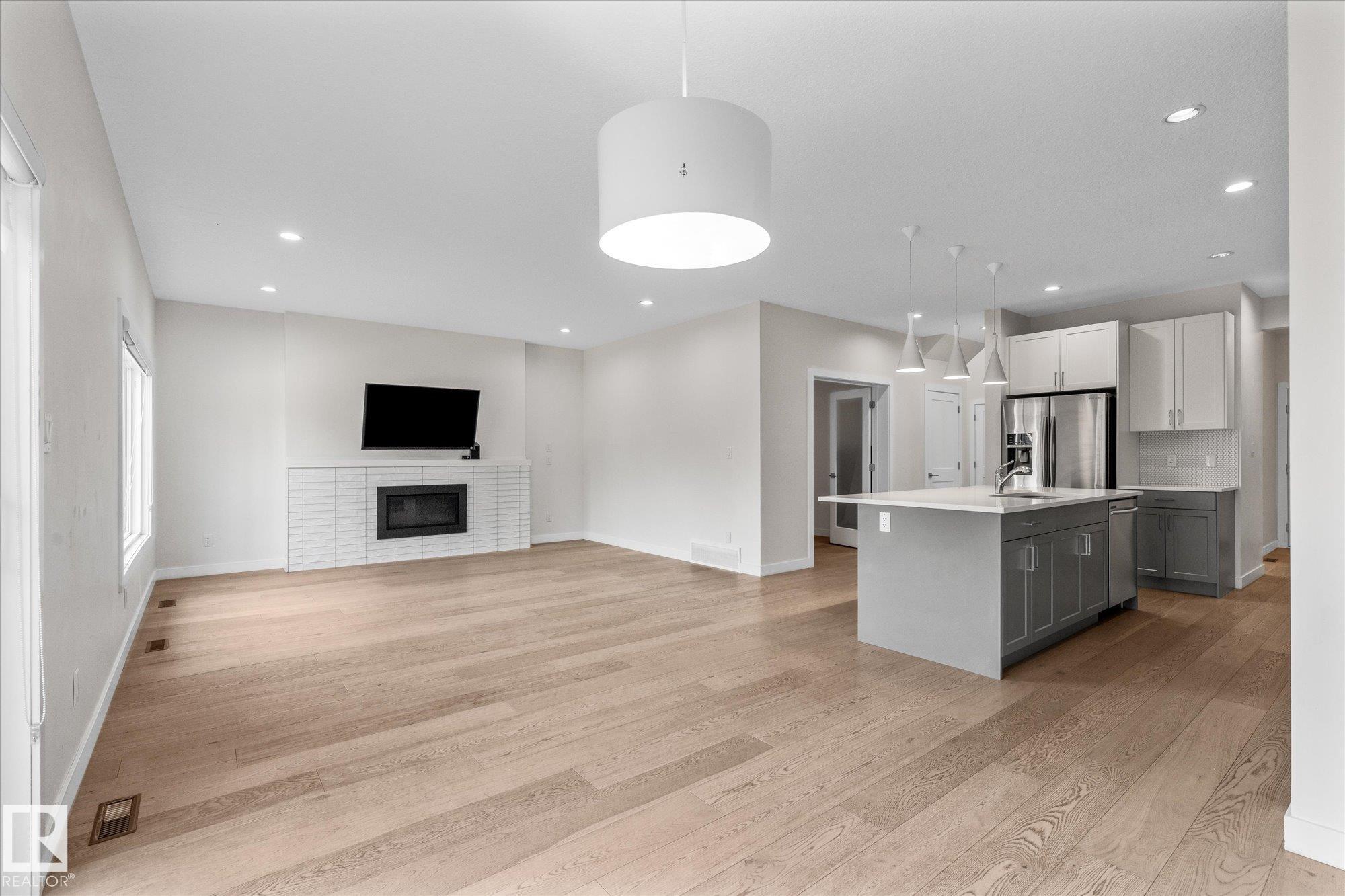 Photo 24 at 38 Ellice Bend, South Pointe, Fort Saskatchewan