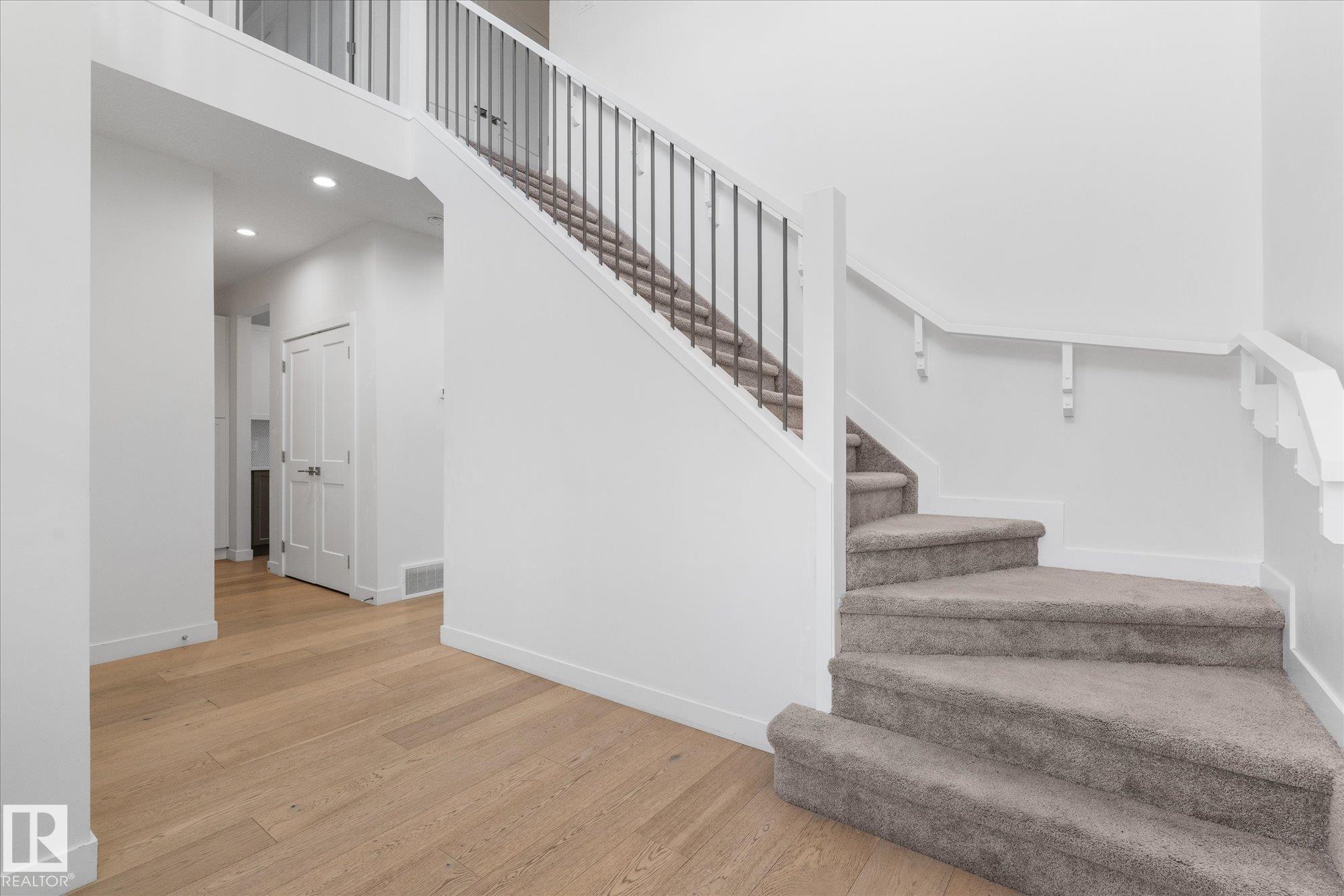 Photo 10 at 38 Ellice Bend, South Pointe, Fort Saskatchewan