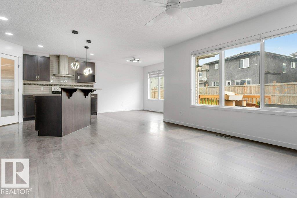 Photo 10 at 3007 13 Avenue NW, Laurel, Edmonton