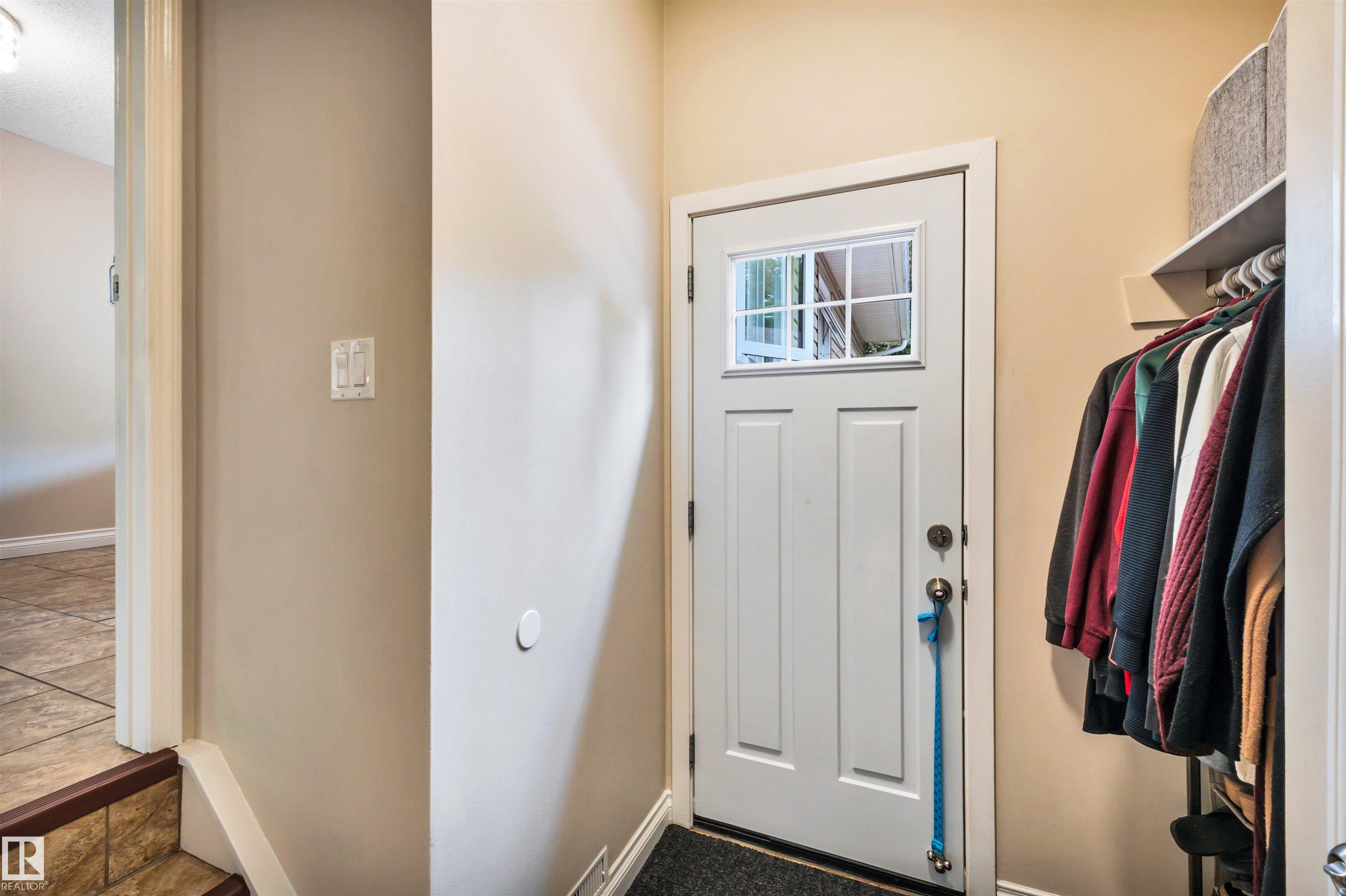Photo 24 at 3 Flint Crescent, Forest Lawn, St. Albert