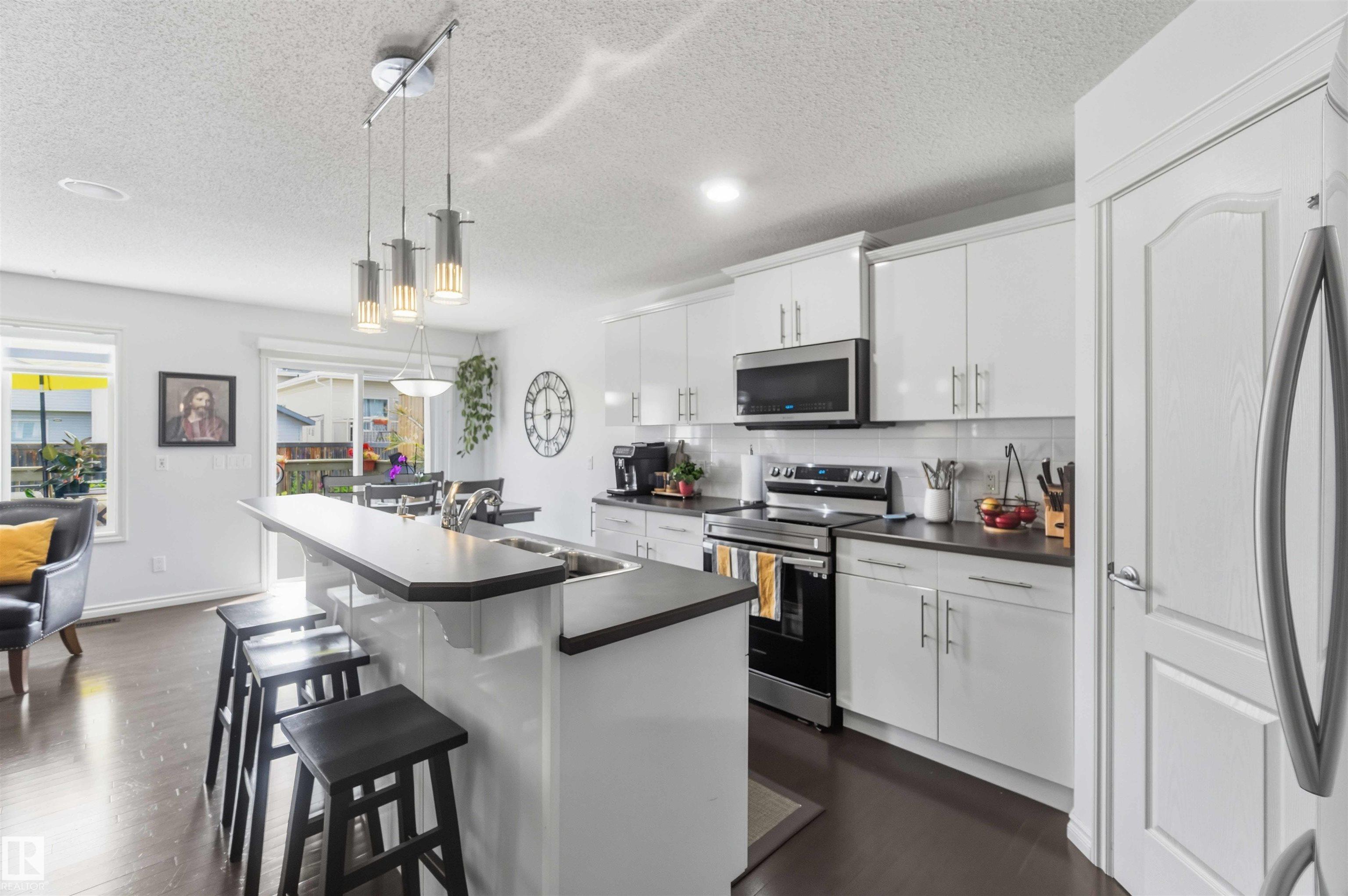 Photo 7 at 7 Catalina Court, Sienna, Fort Saskatchewan
