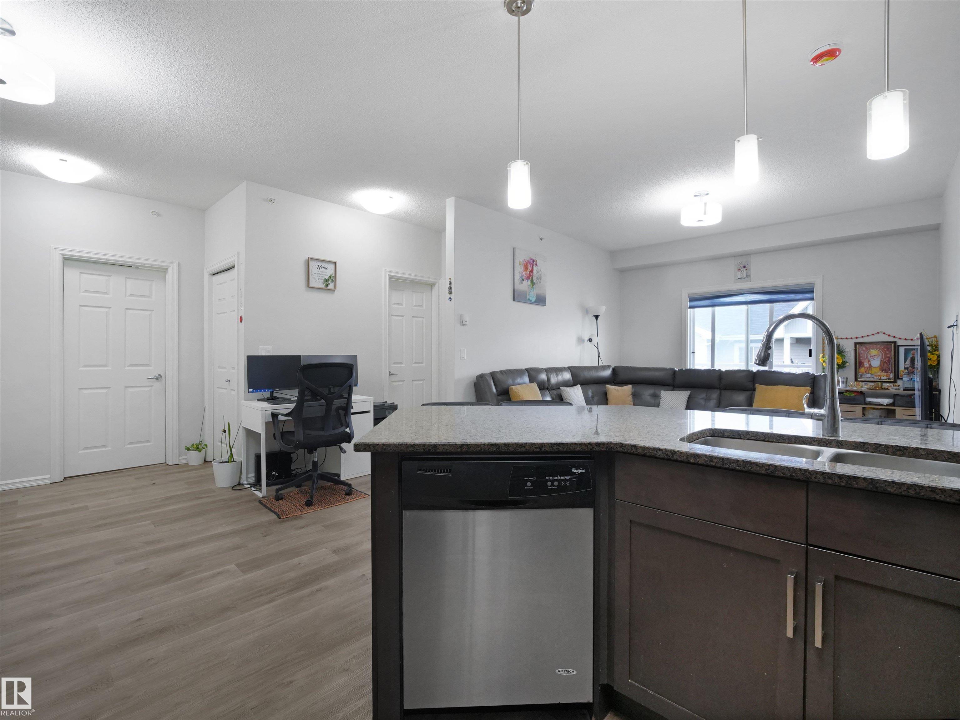 Photo 16 at 415 - 2203 44 Avenue NW, Larkspur, Edmonton