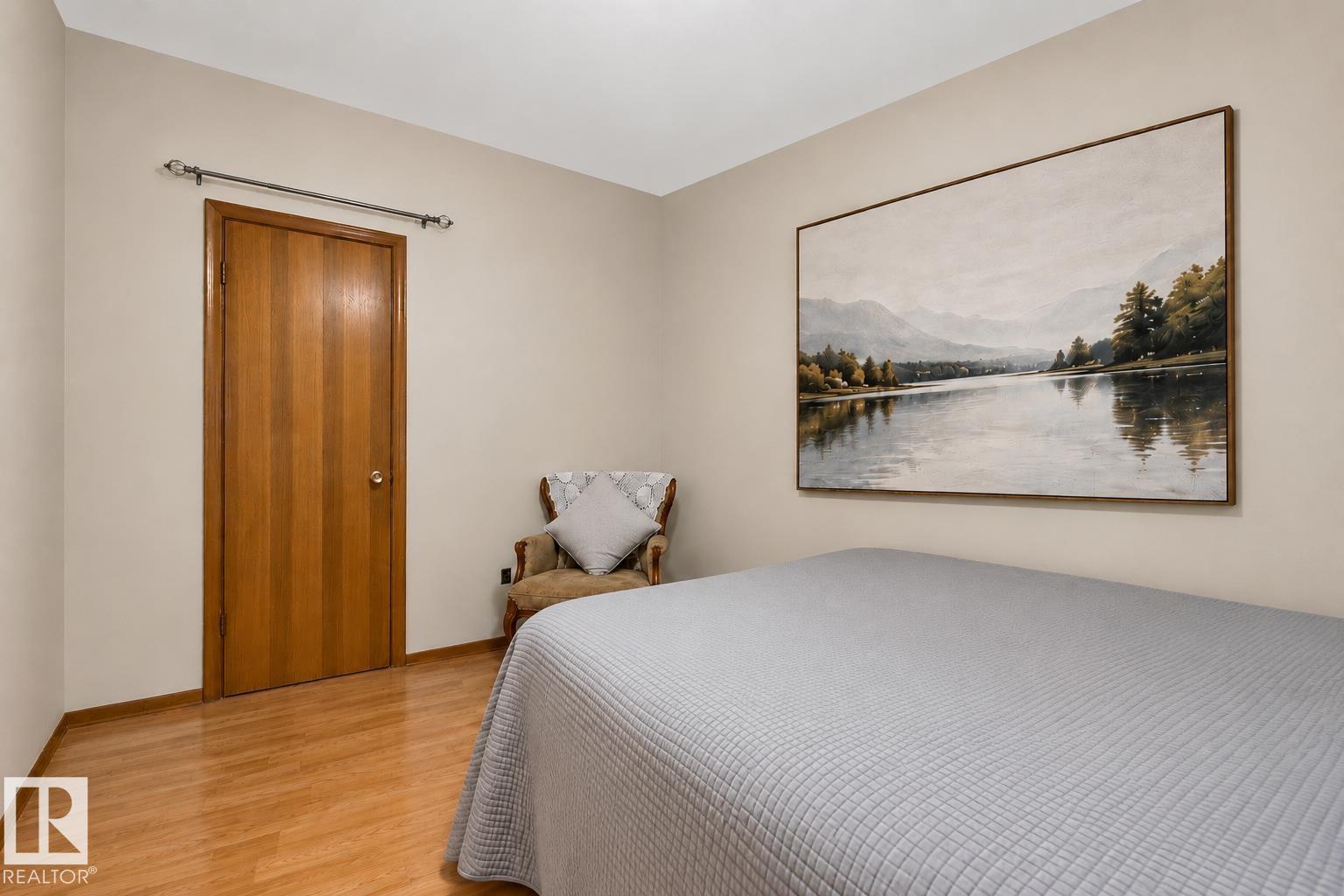 Photo 11 at 11327 91 Street NW, Alberta Avenue, Edmonton
