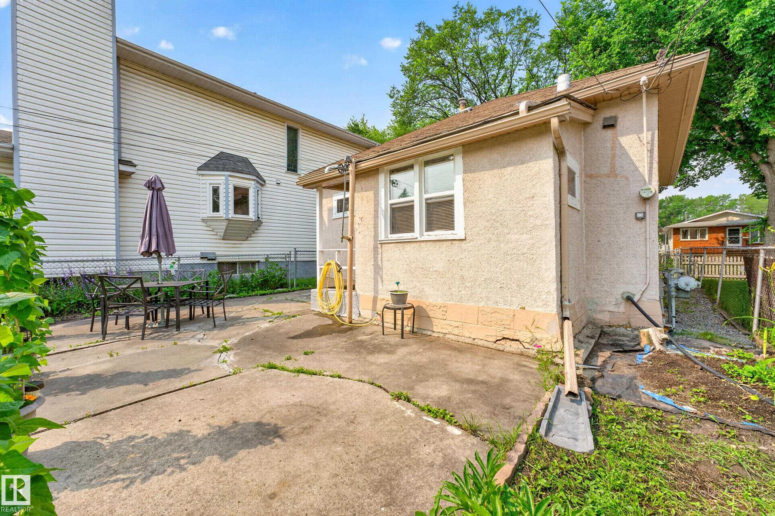 Photo 40 at 11327 91 Street NW, Alberta Avenue, Edmonton