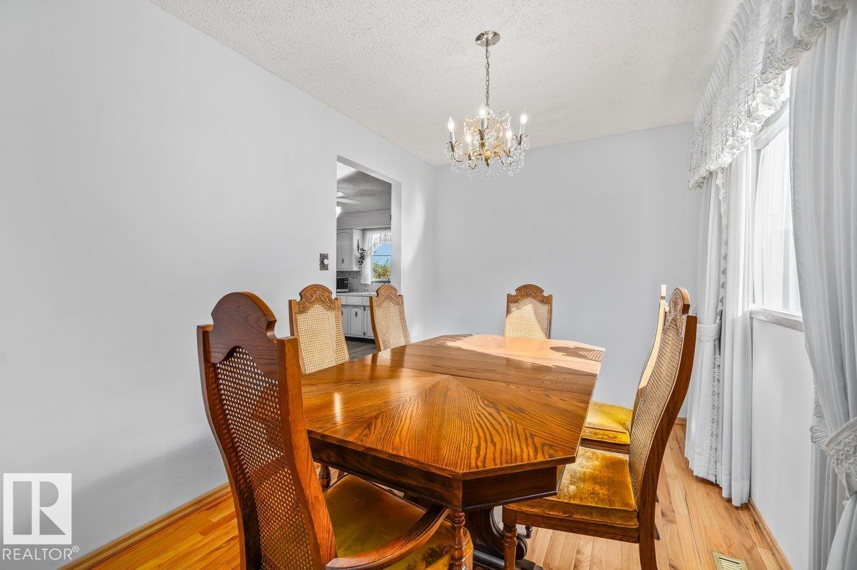 Photo 8 at 6708 31 Avenue NW, Kameyosek, Edmonton