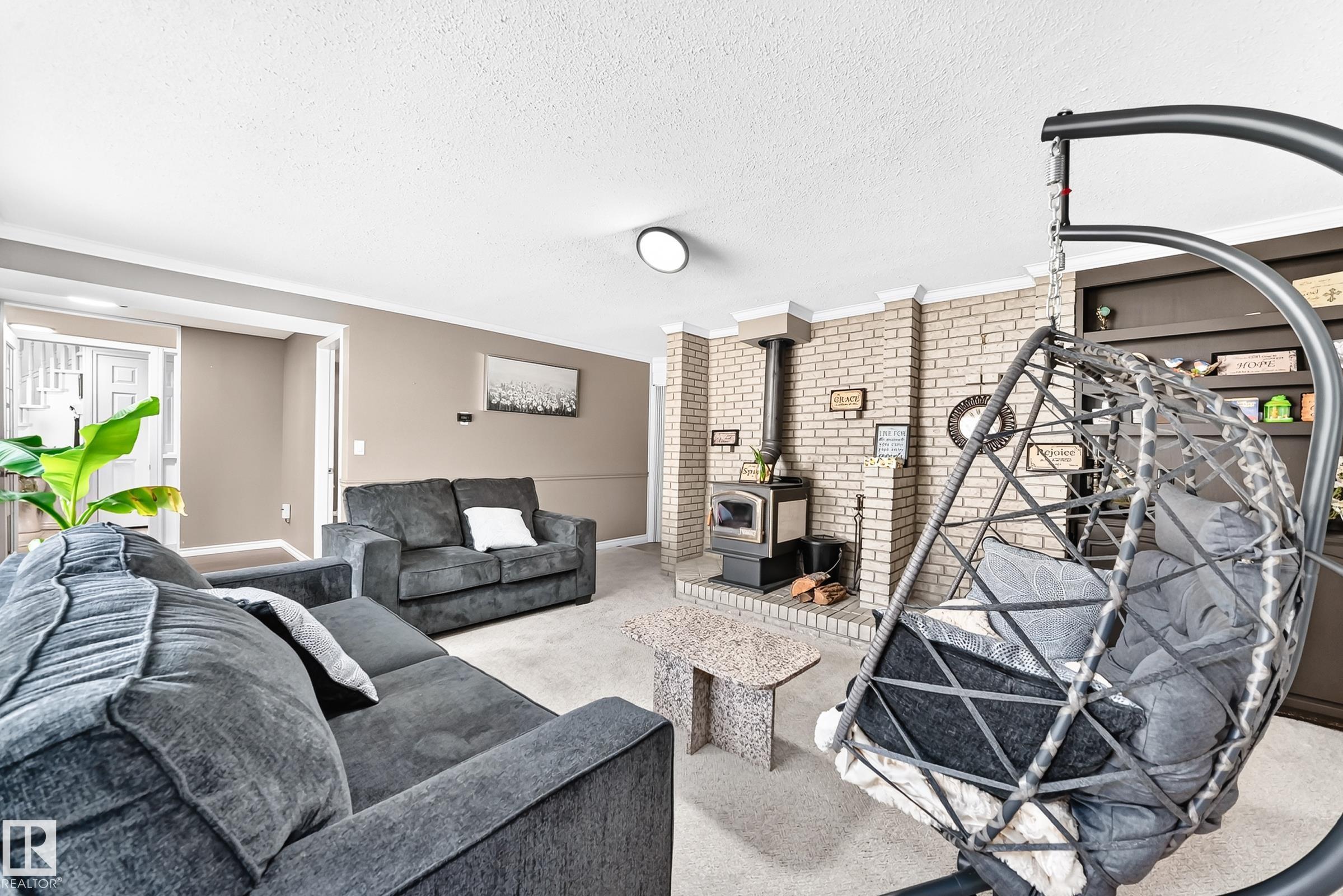 Photo 9 at 122 - 51313 Rge Road 231, Glenwood Park Estates, Rural Strathcona County