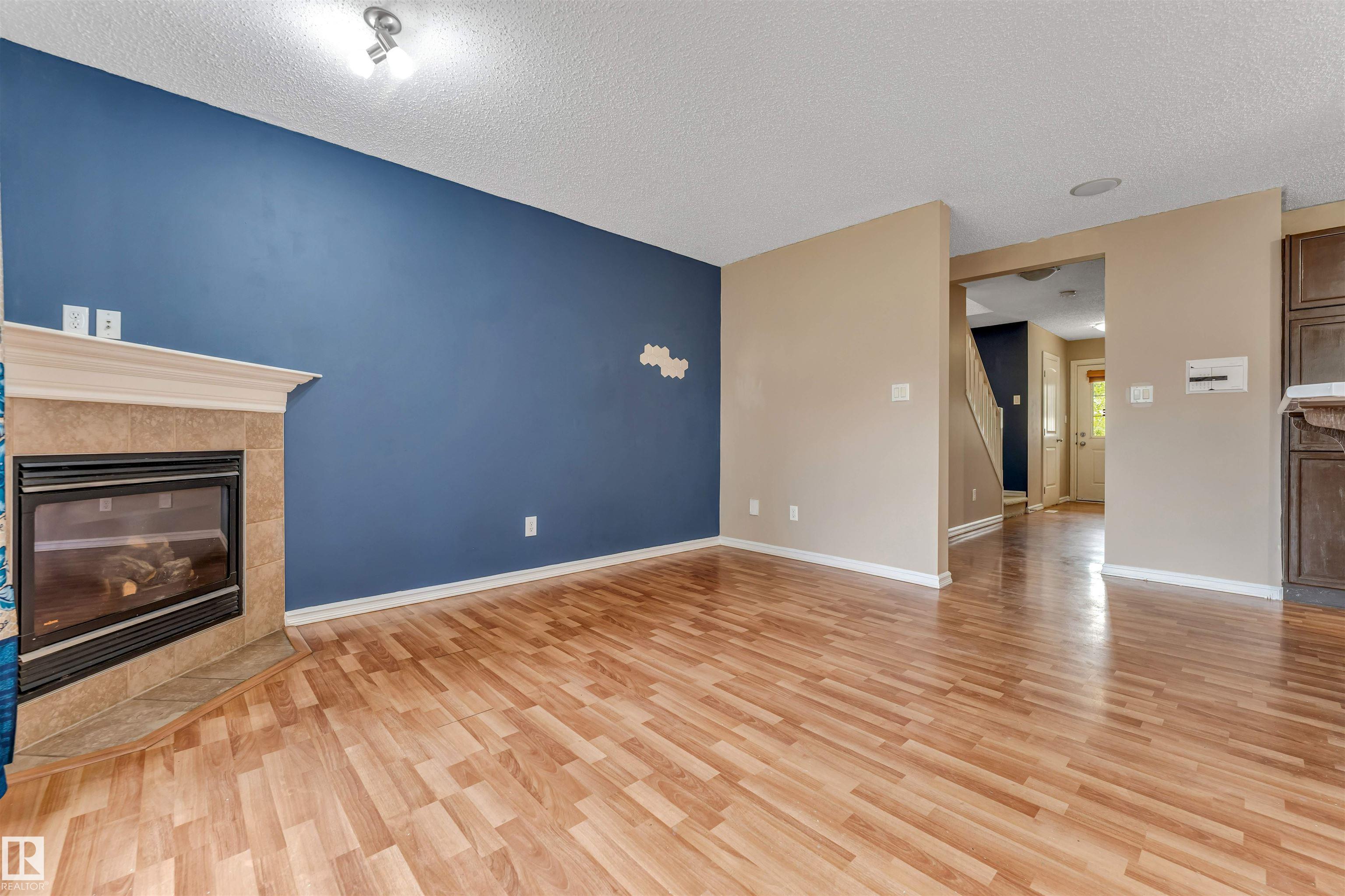 Photo 14 at 7743 8 Avenue SW, Ellerslie, Edmonton