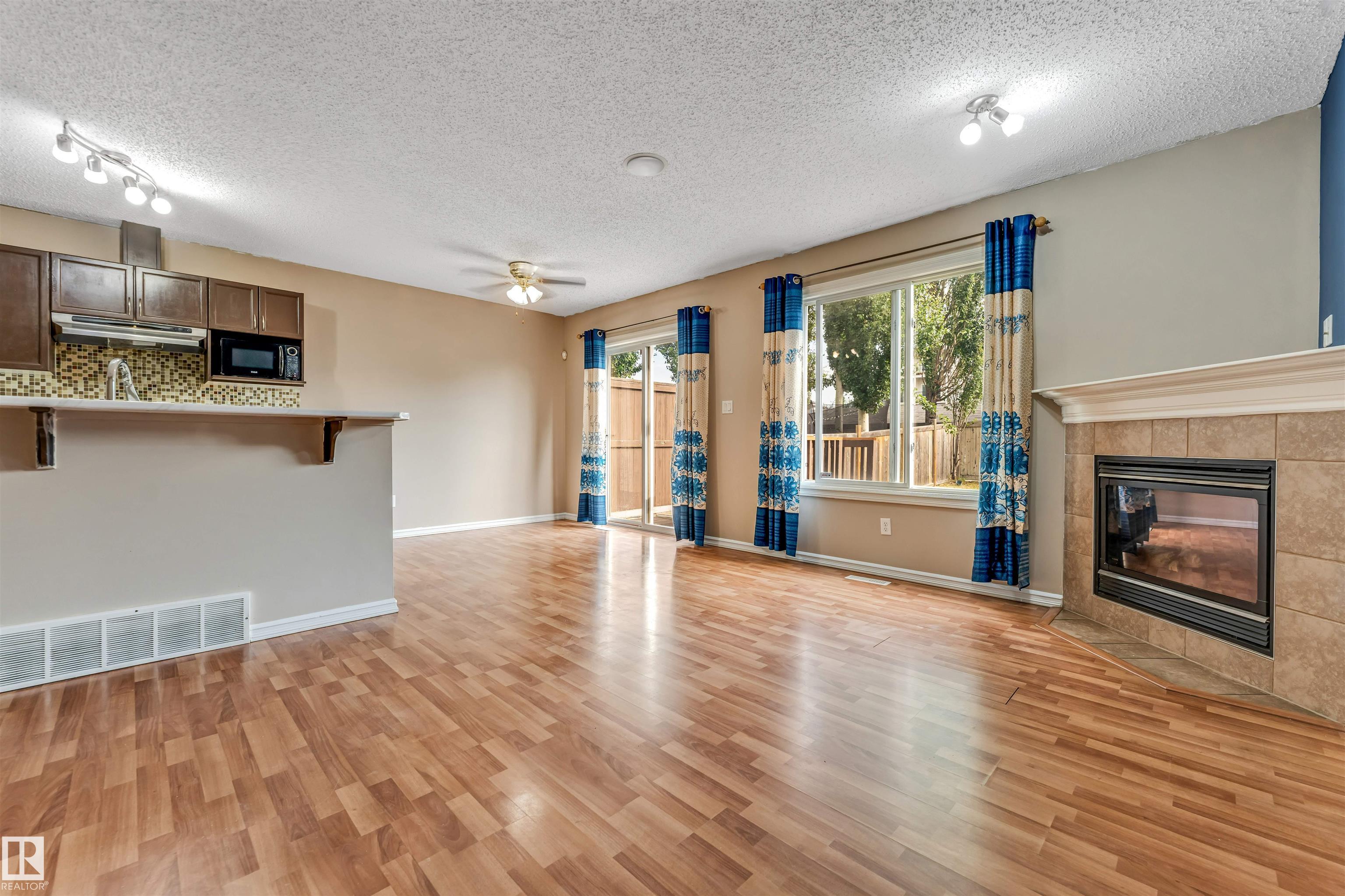 Photo 16 at 7743 8 Avenue SW, Ellerslie, Edmonton