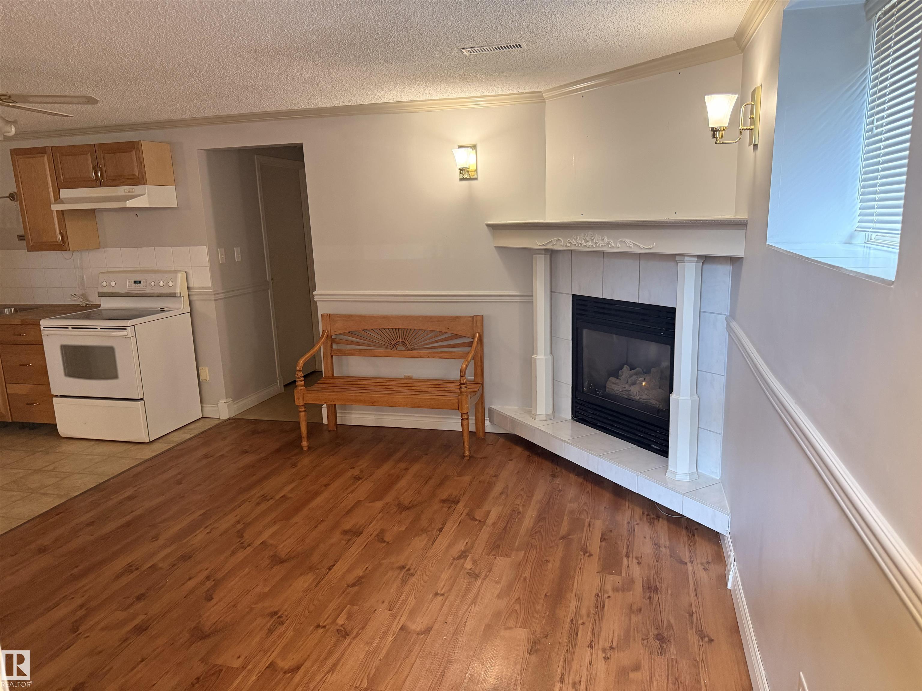 Photo 11 at 10 Weston Court, West Grove, Spruce Grove