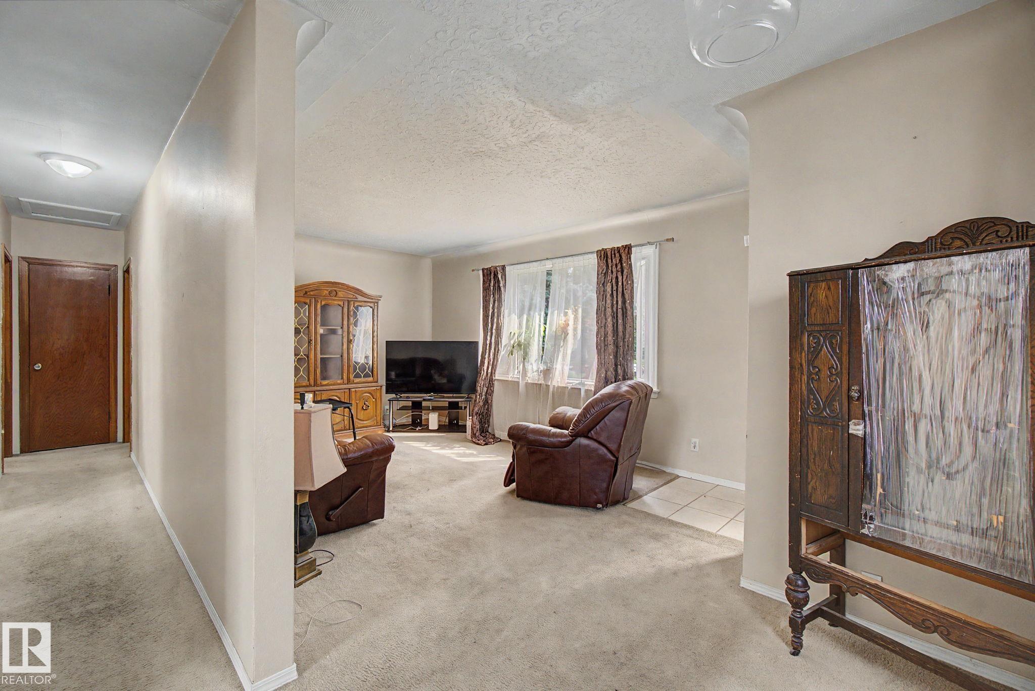 8710 83 Avenue NW, Bonnie Doon, Edmonton