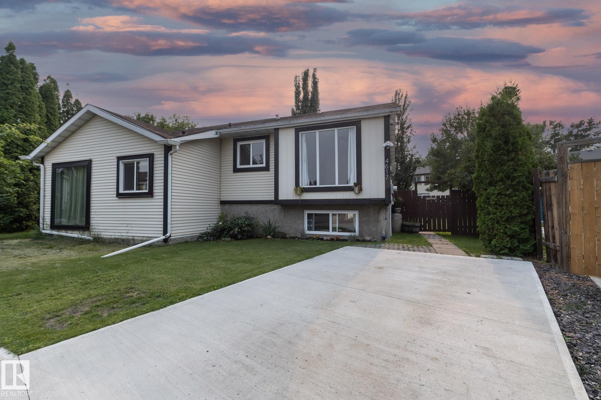 4617 35 Avenue NW, Minchau, Edmonton
