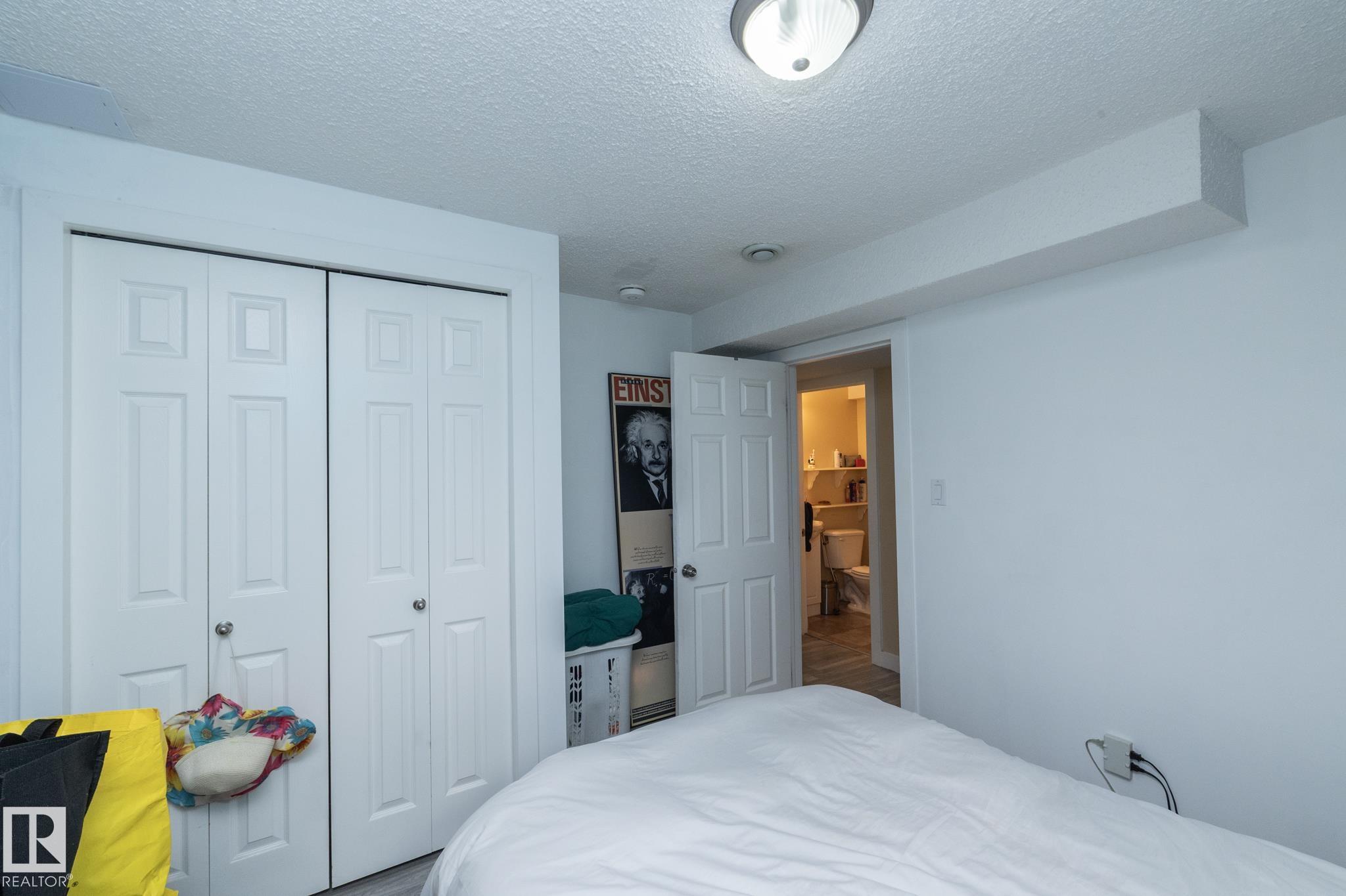 Photo 31 at 4617 35 Avenue NW, Minchau, Edmonton