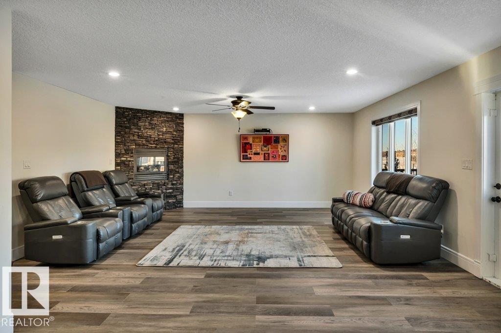 Photo 11 at 3705 64 Street, Montrose Estates, Beaumont