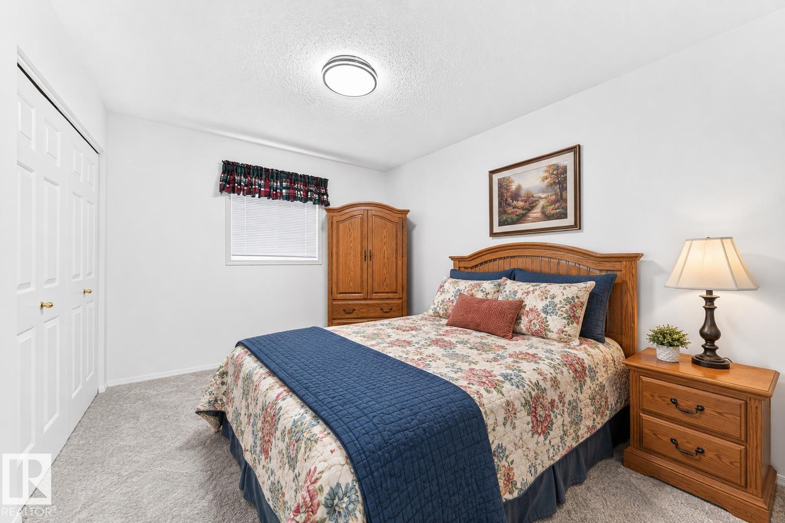 Photo 21 at 7028 190 Street NW, Lymburn, Edmonton