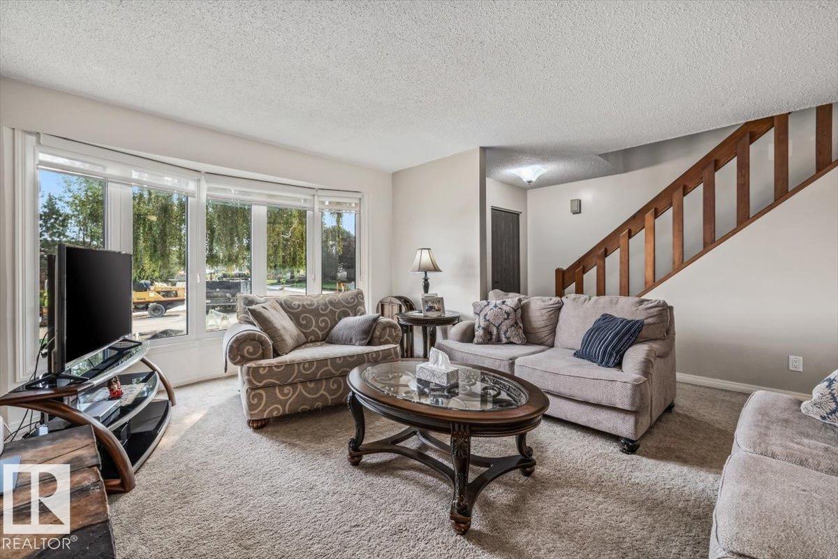 15624 123 Street NW, Dunluce, Edmonton