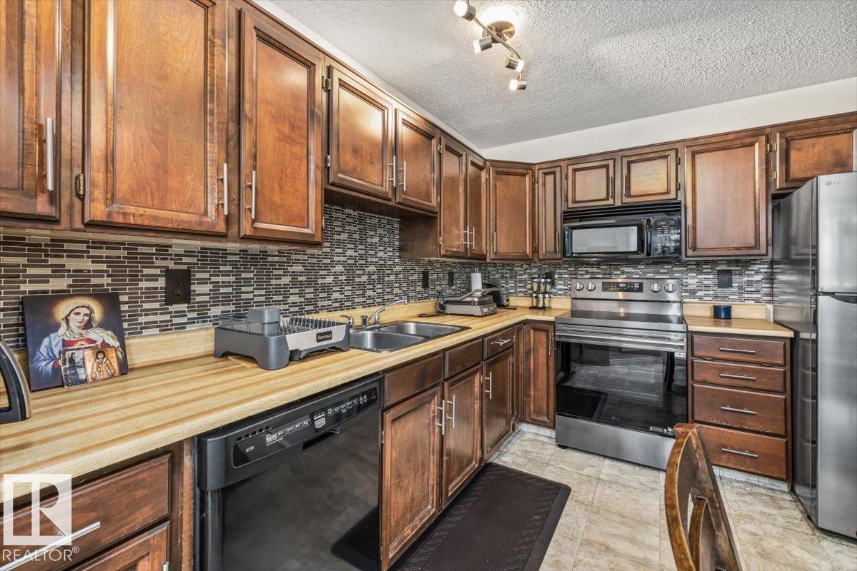 Photo 9 at 15624 123 Street NW, Dunluce, Edmonton