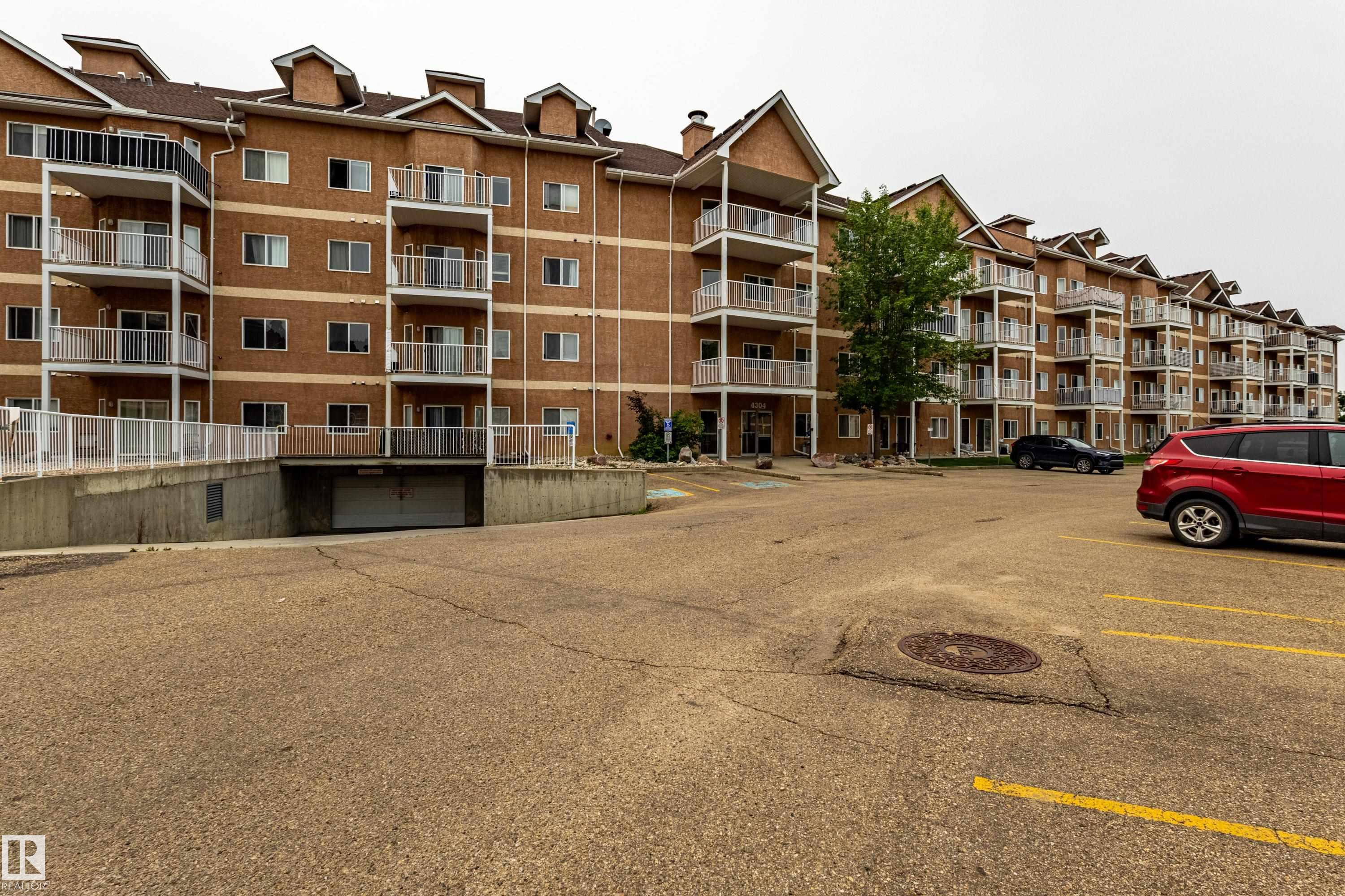 412 - 4304 139 Avenue NW, Clareview Town Centre, Edmonton