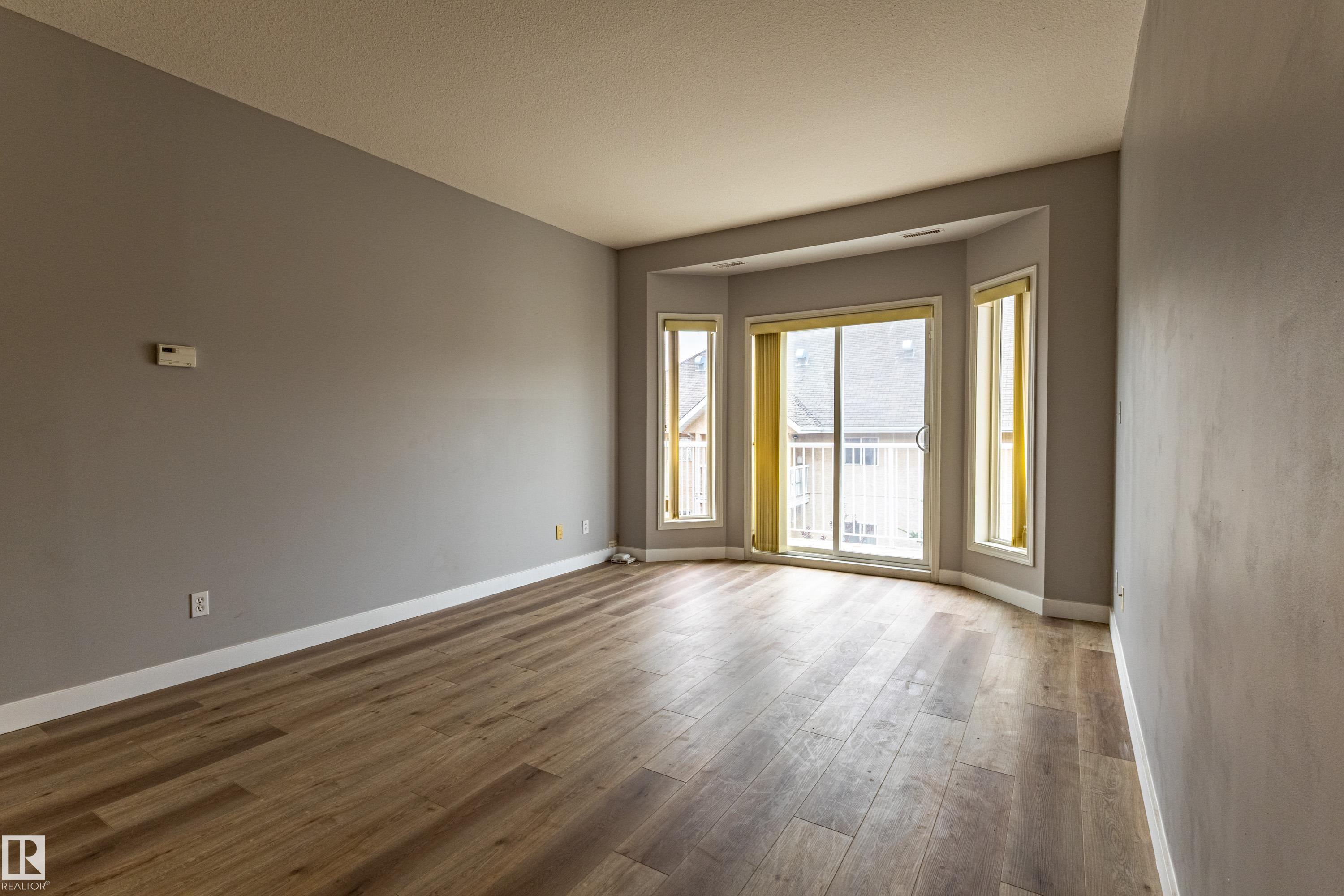 Photo 11 at 412 - 4304 139 Avenue NW, Clareview Town Centre, Edmonton